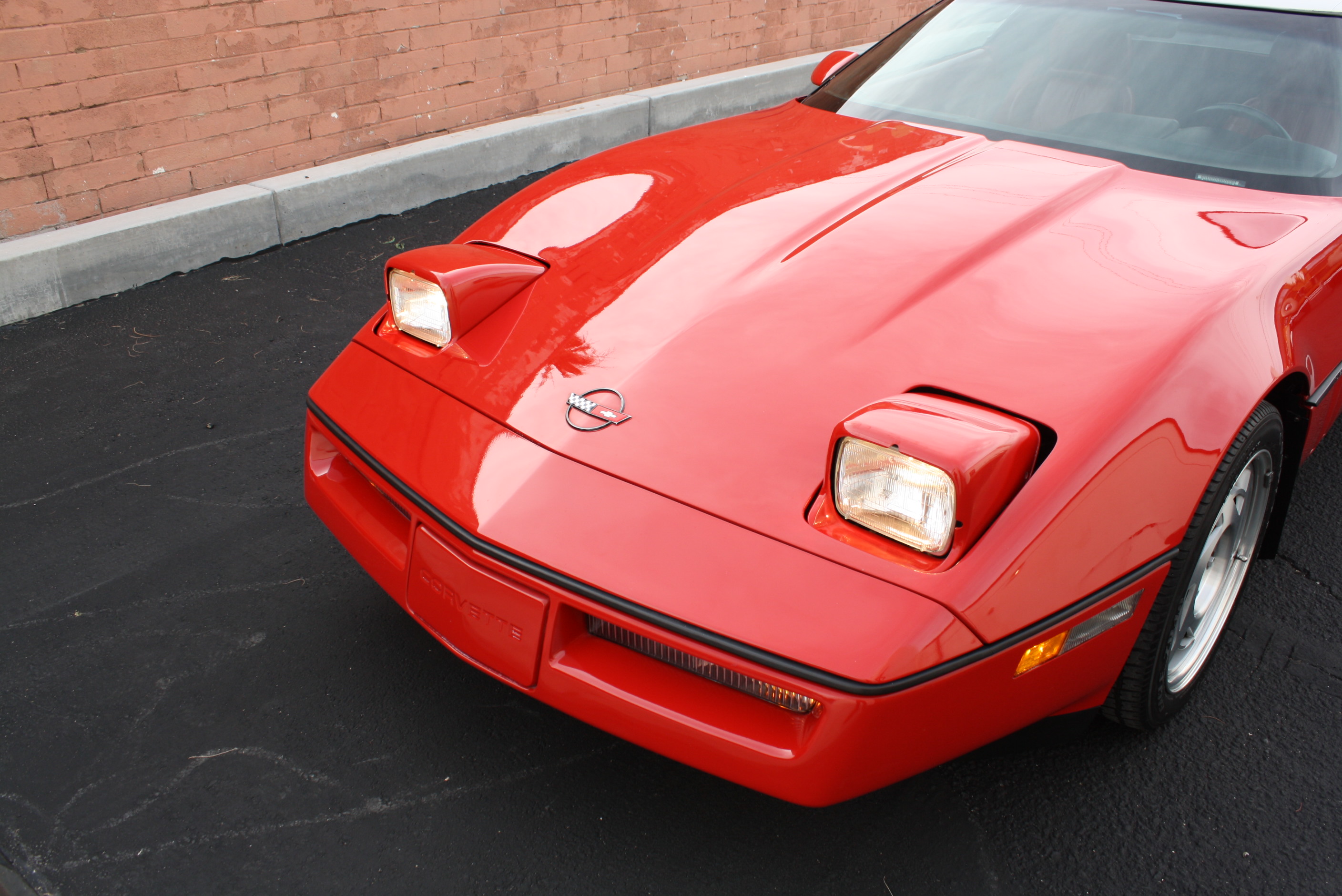 1990 Corvette with 2 tops and only 21,636 Miles since new.