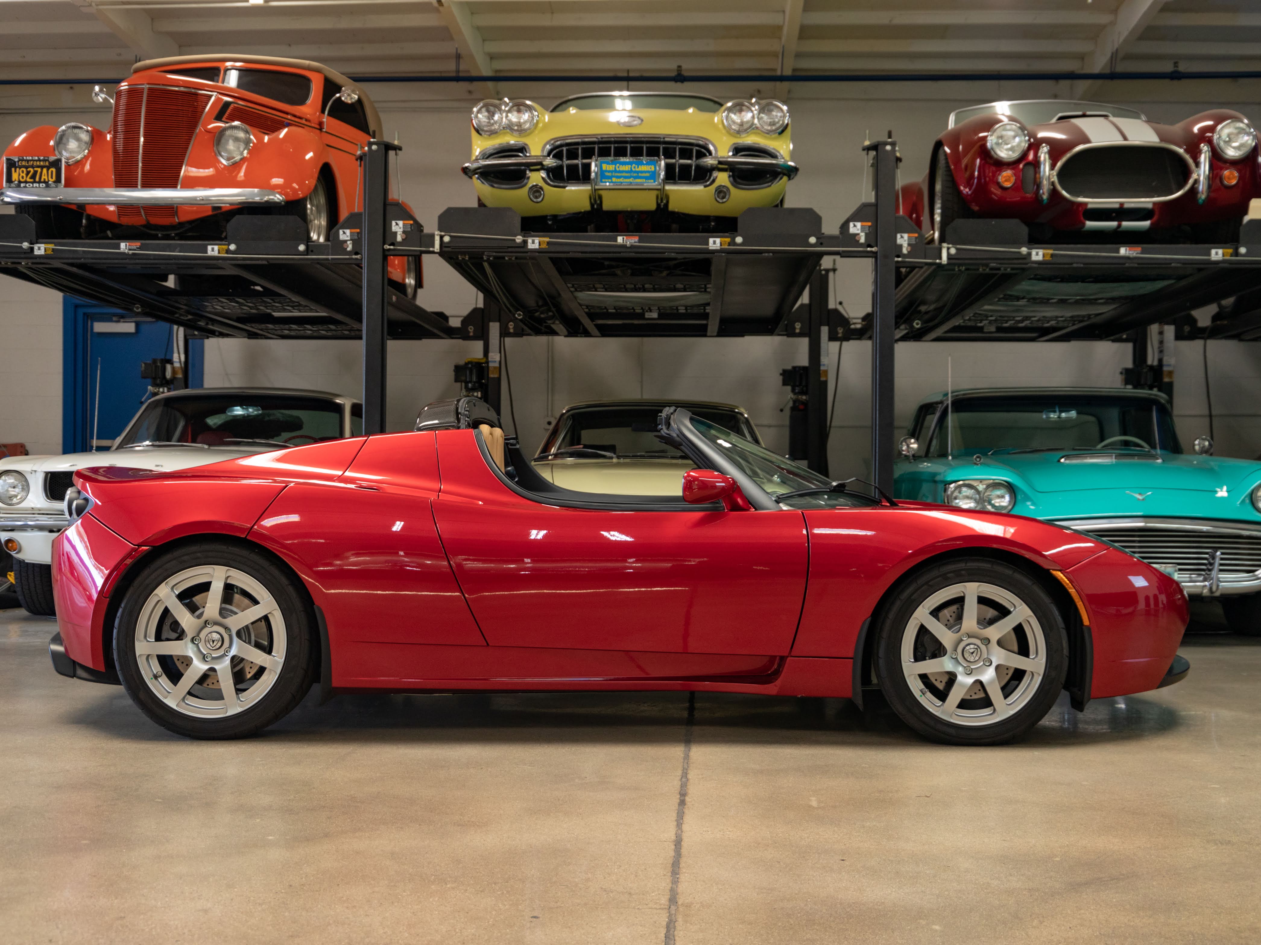 2008 Tesla Roadster 924 miles, one of the first 300