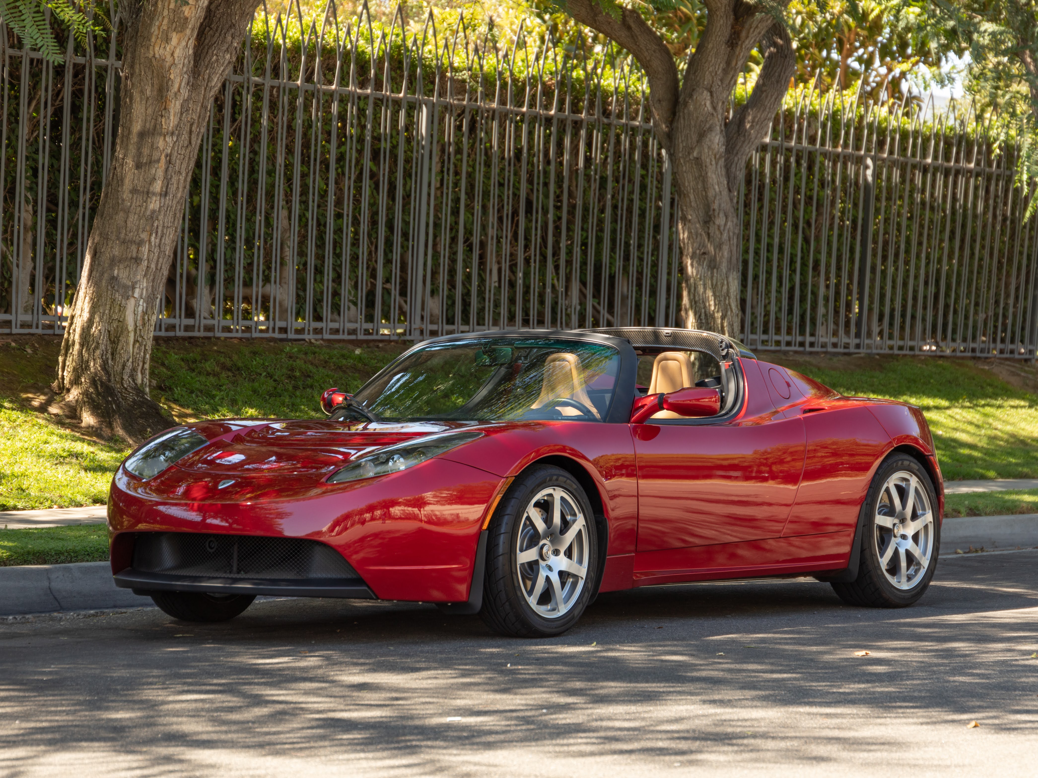 2008 Tesla Roadster 924 miles, one of the first 300