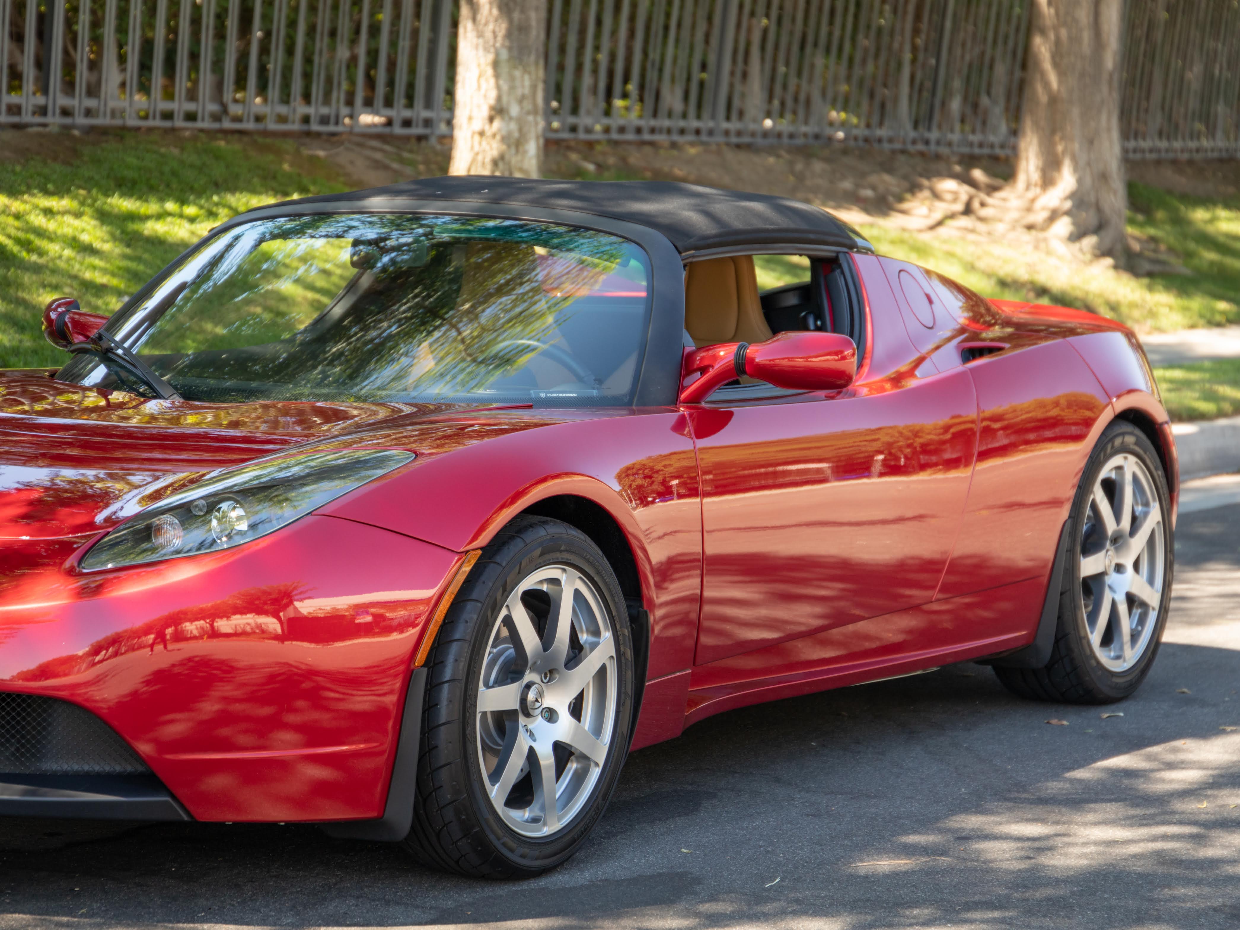 2008 Tesla Roadster 924 miles, one of the first 300