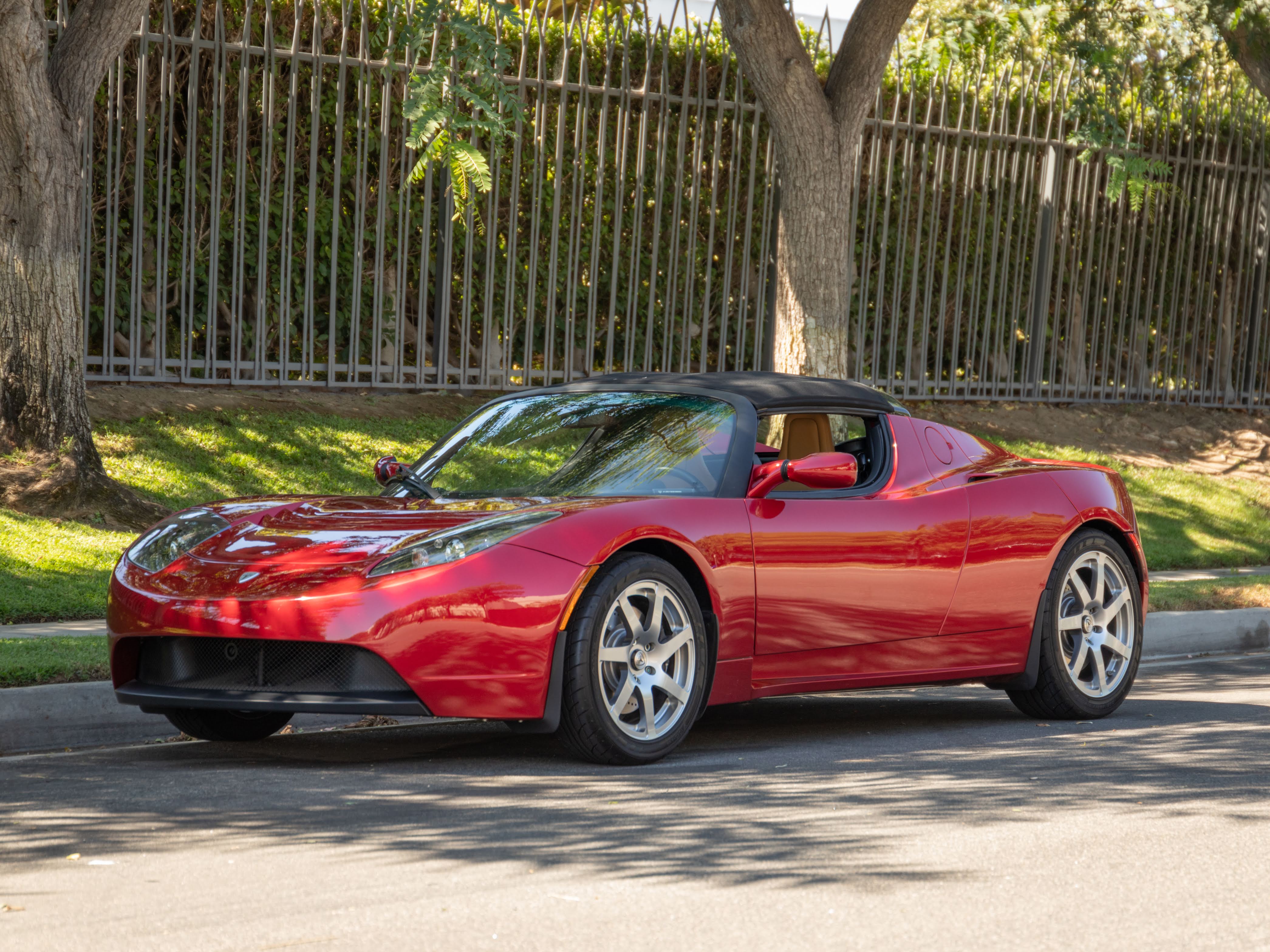 2008 Tesla Roadster 924 miles, one of the first 300