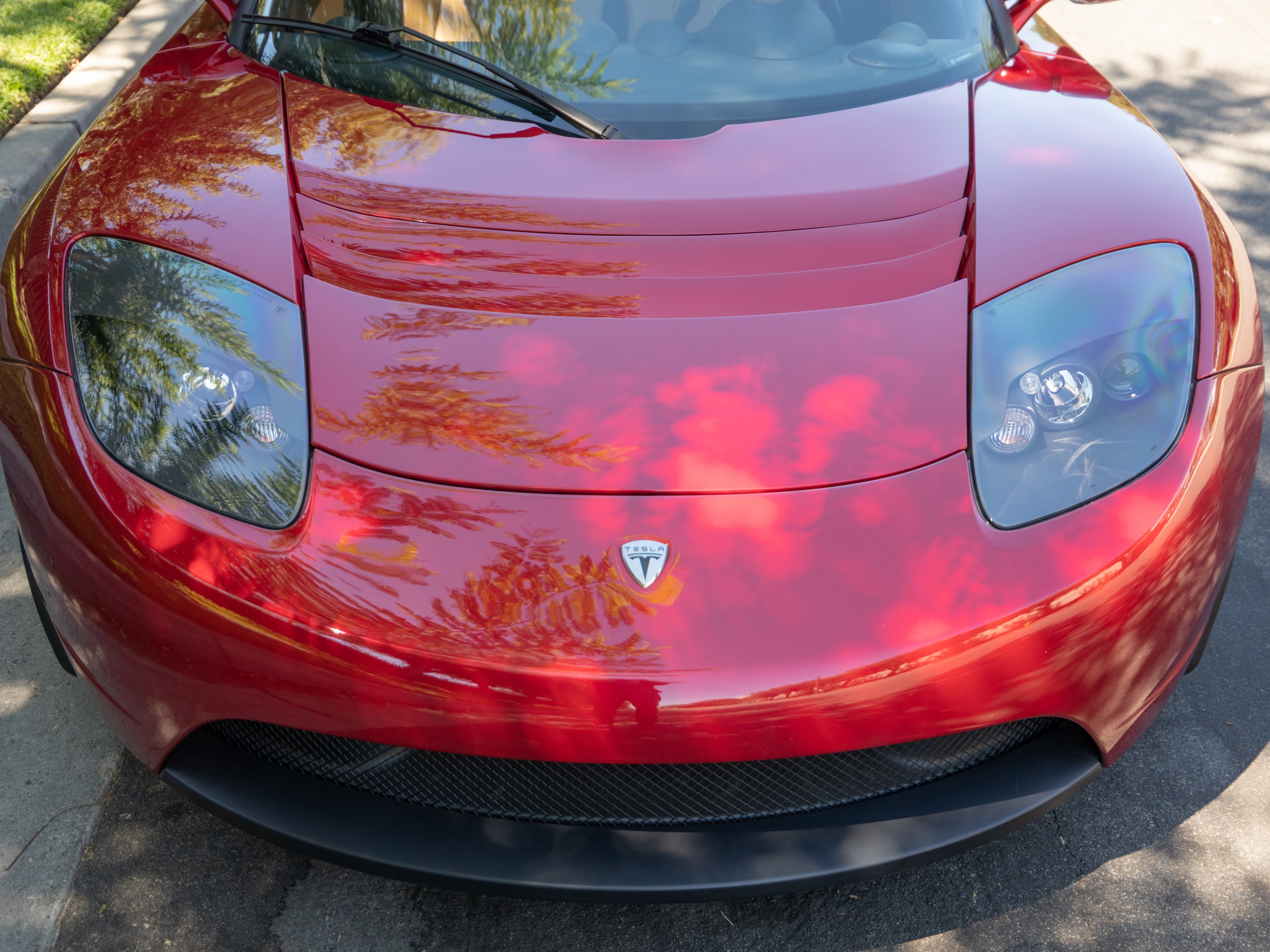 2008 Tesla Roadster 924 miles, one of the first 300