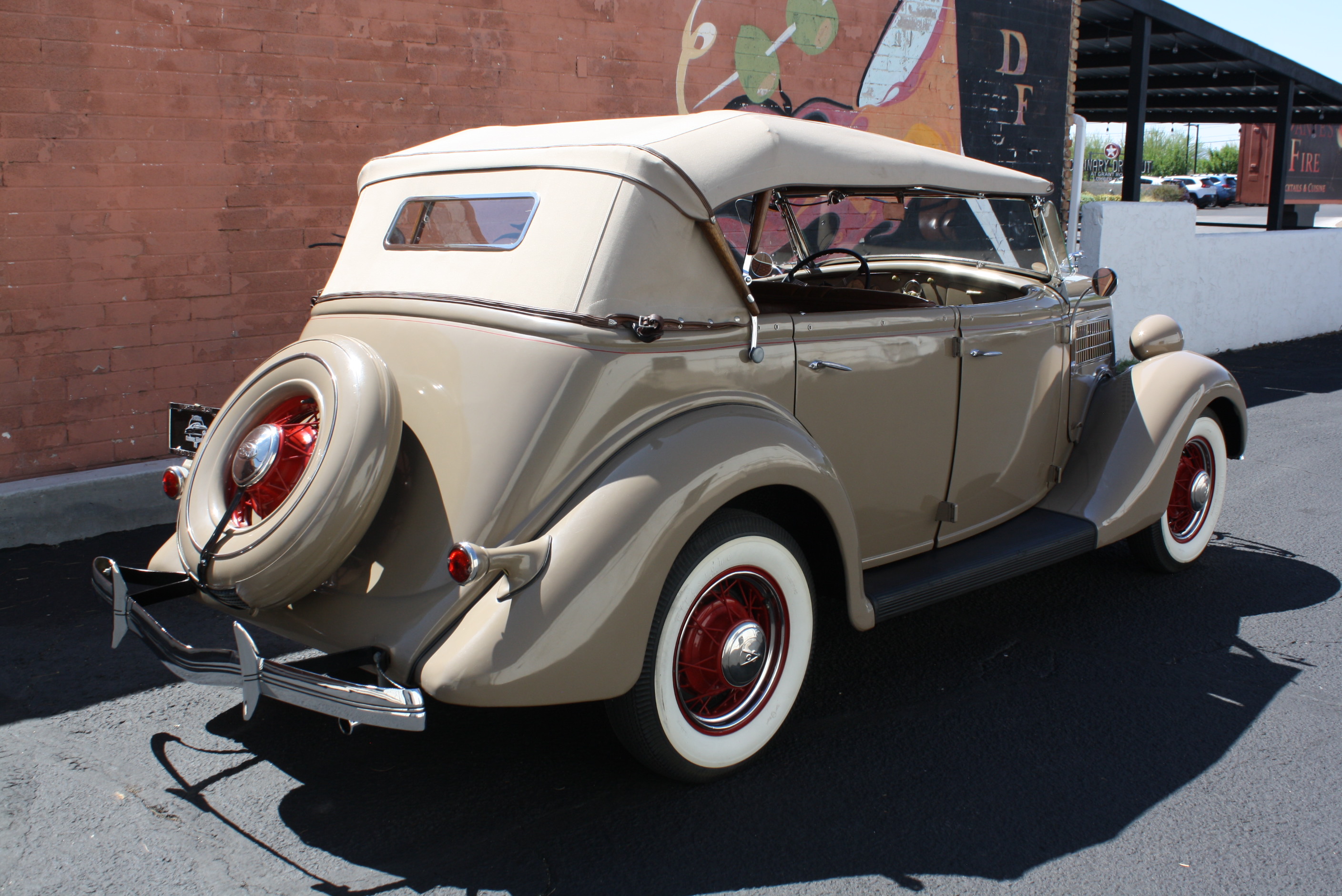 1935 Ford Phaeton