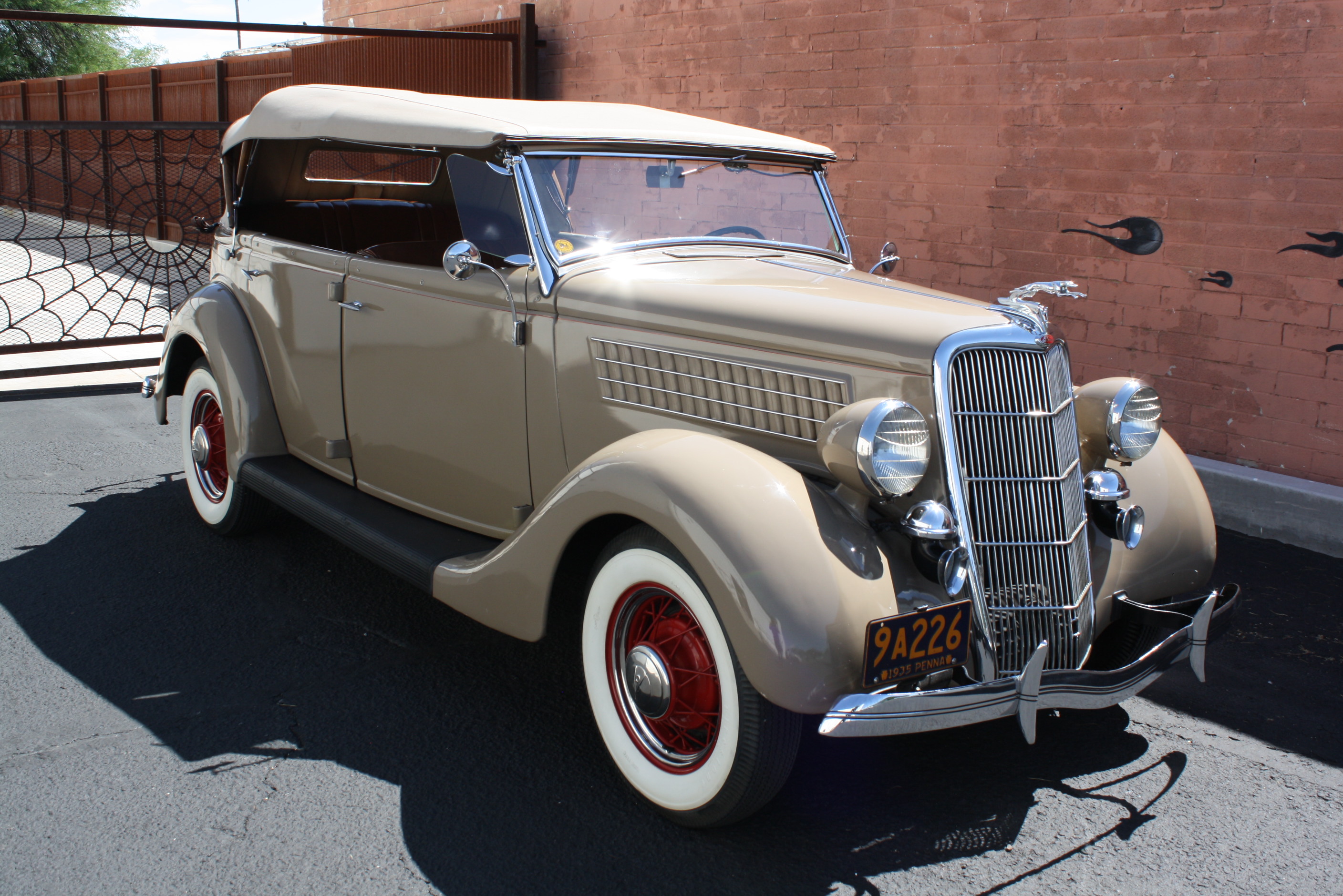 1935 Ford Phaeton