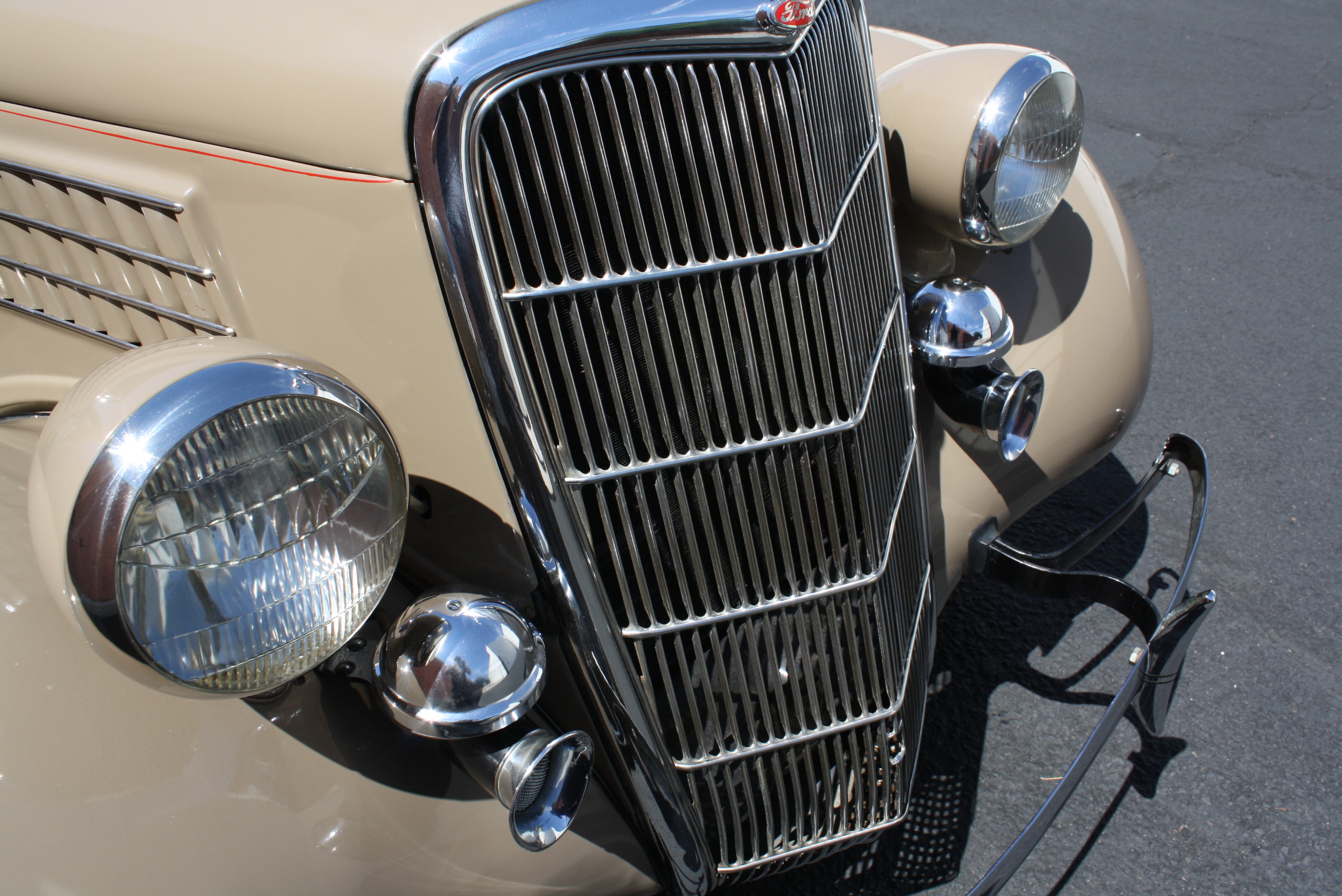 1935 Ford Phaeton