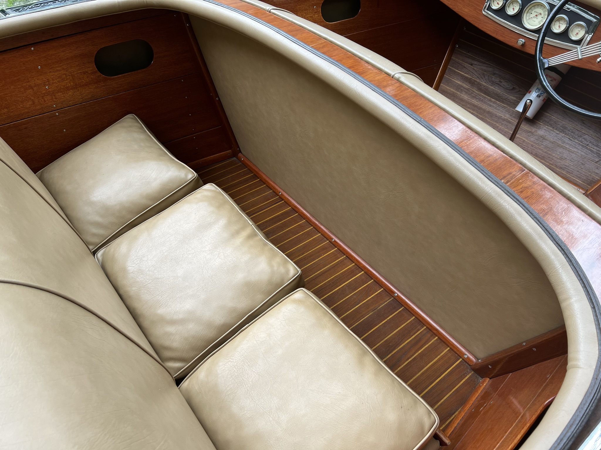 1934 Chris Craft 21′ Triple Cockpit Runabout
