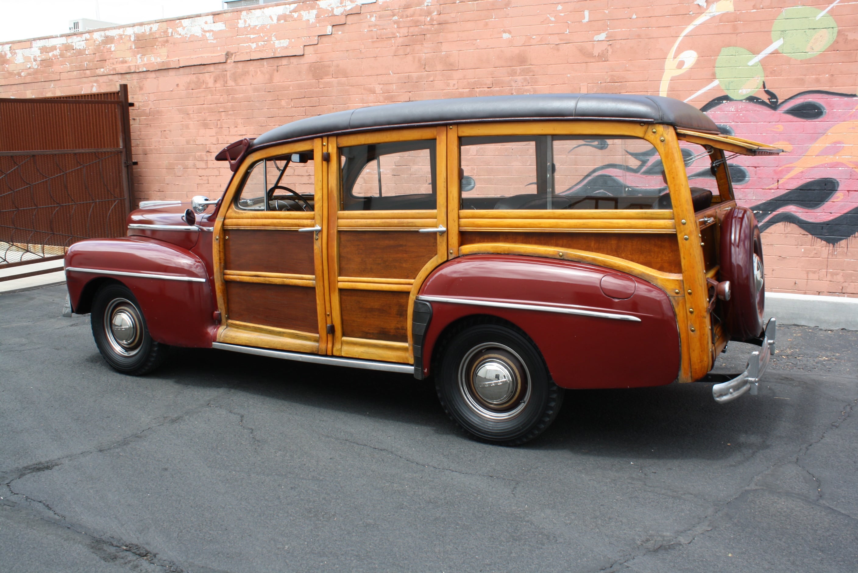 1948 Ford Woody Wagon