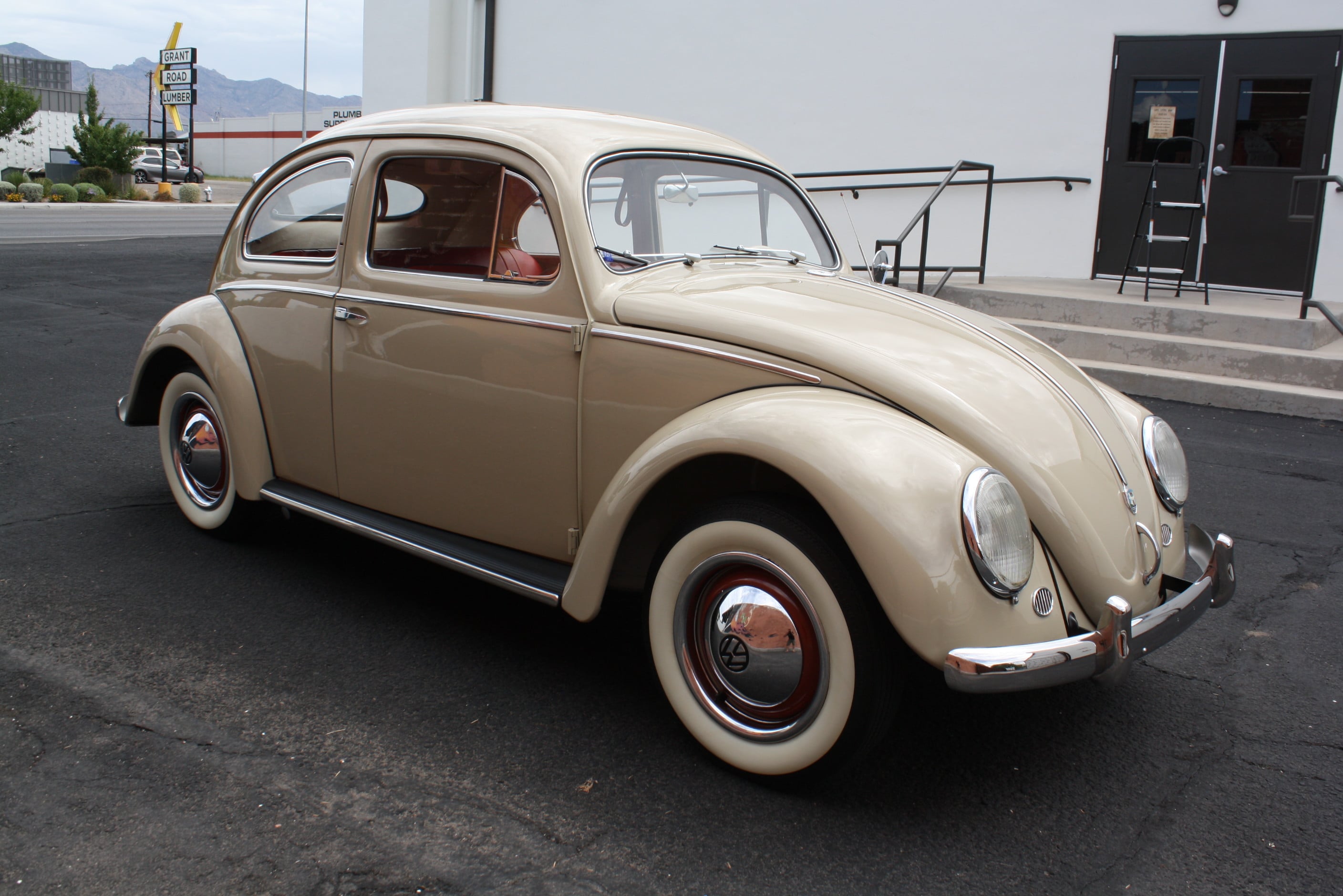 1953 Volkswagen Beetle