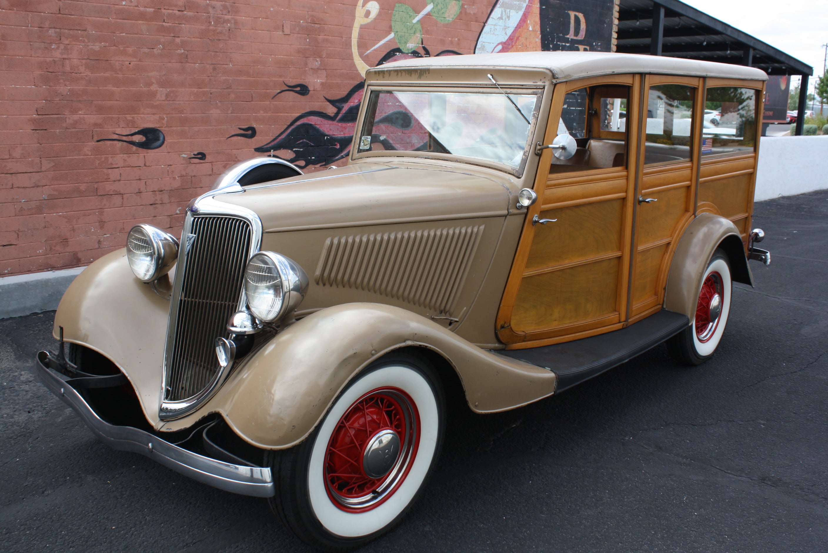 1934 Ford Woody Wagon