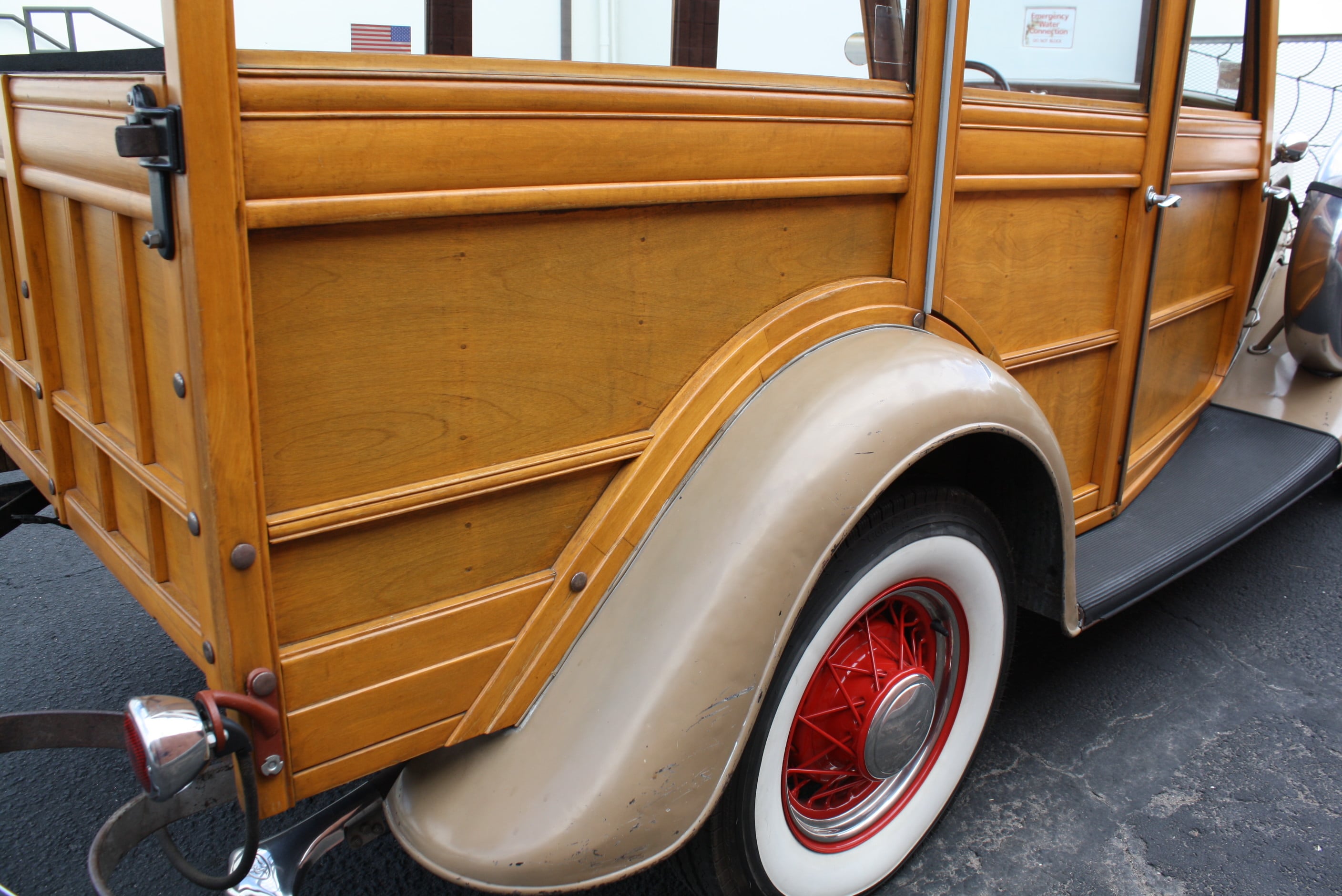 1934 Ford Woody Wagon