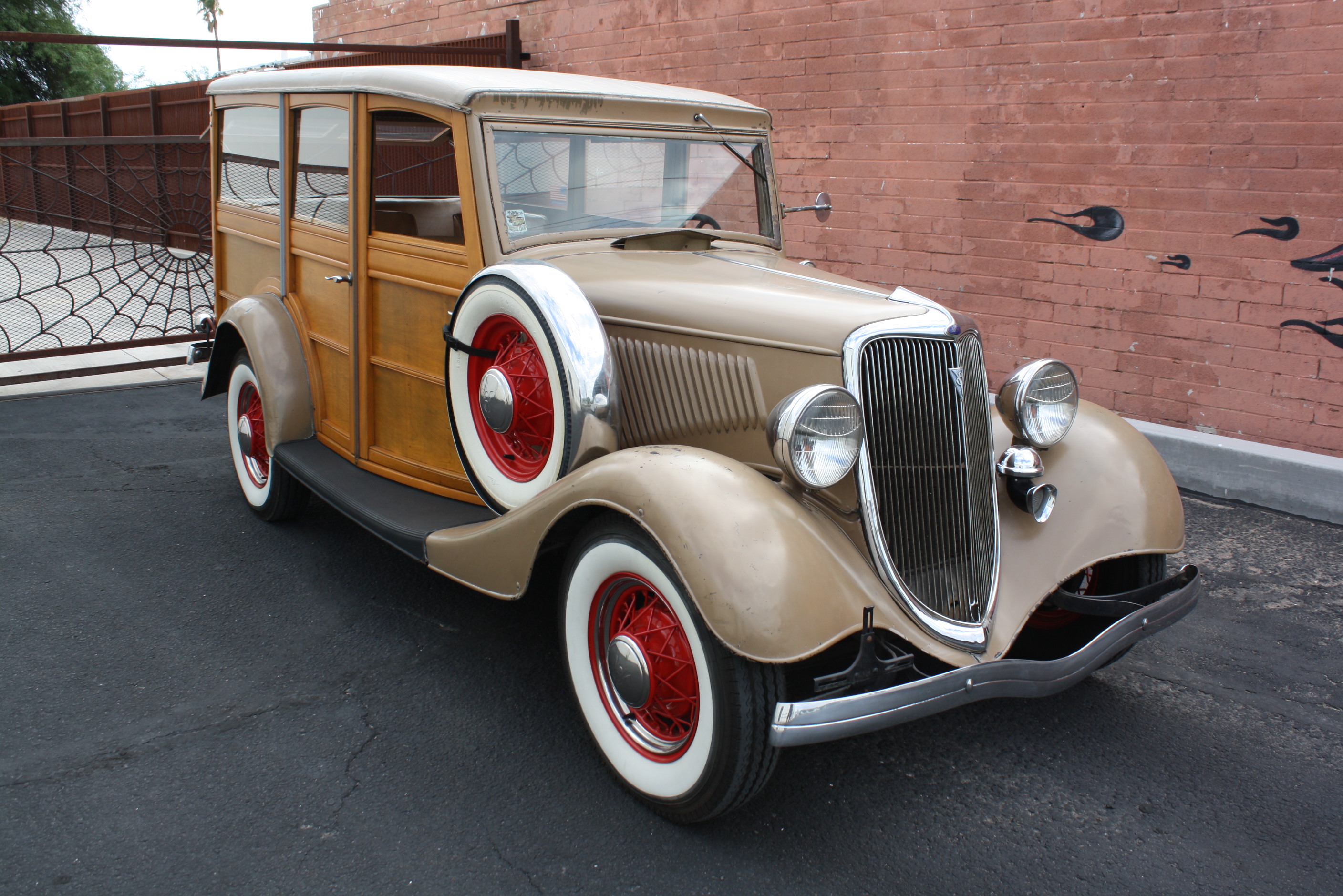 1934 Ford Woody Wagon