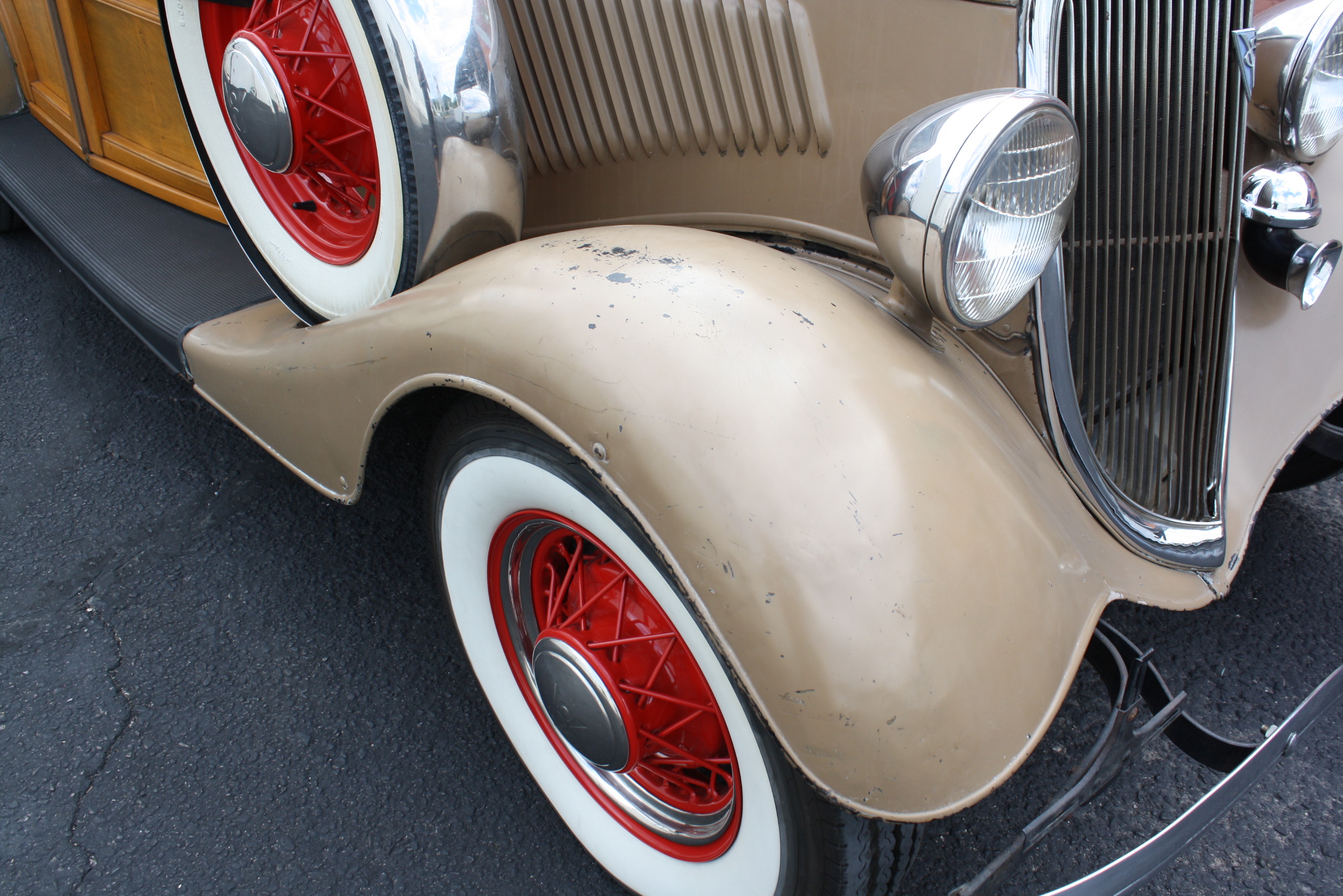 1934 Ford Woody Wagon