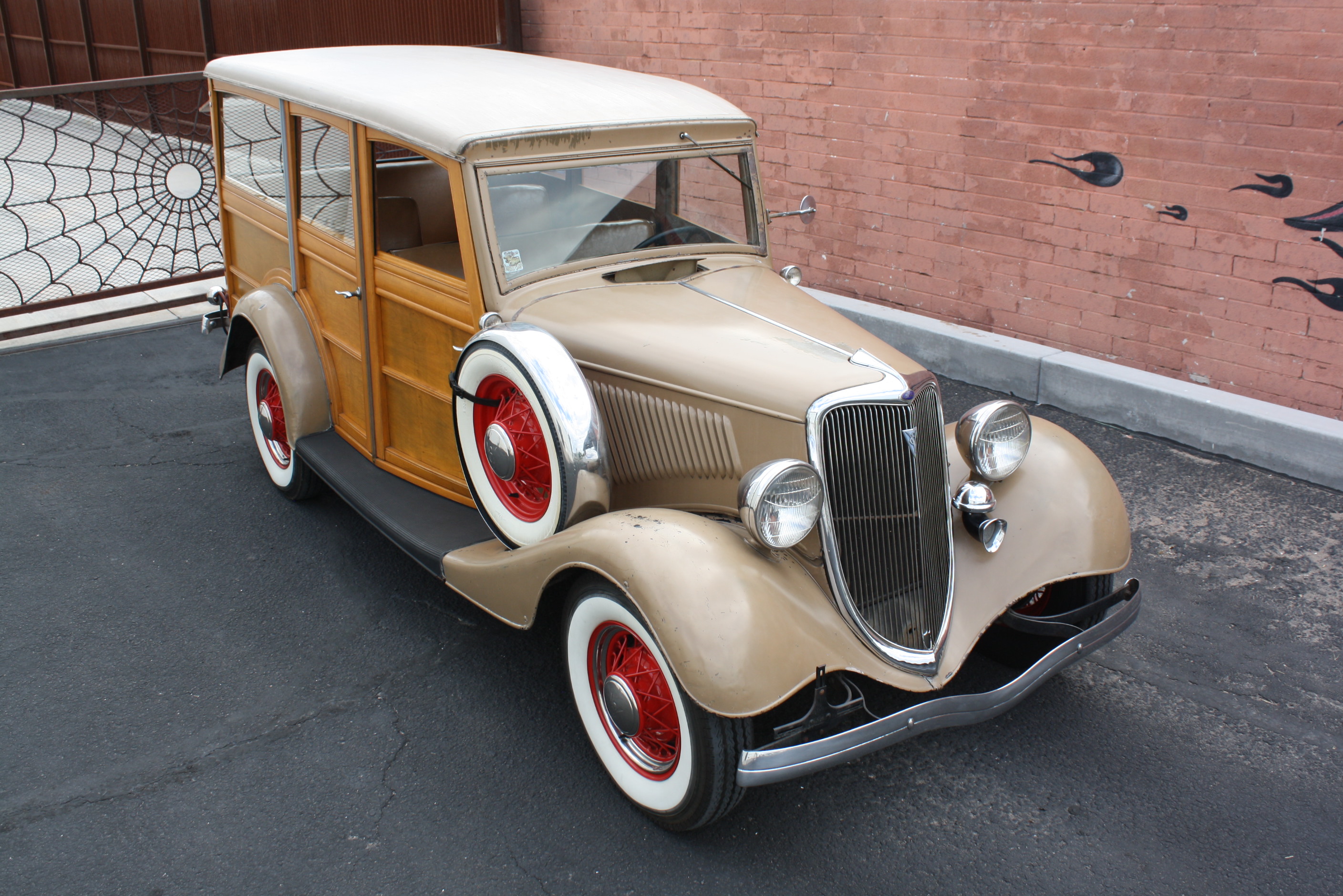 1934 Ford Woody Wagon
