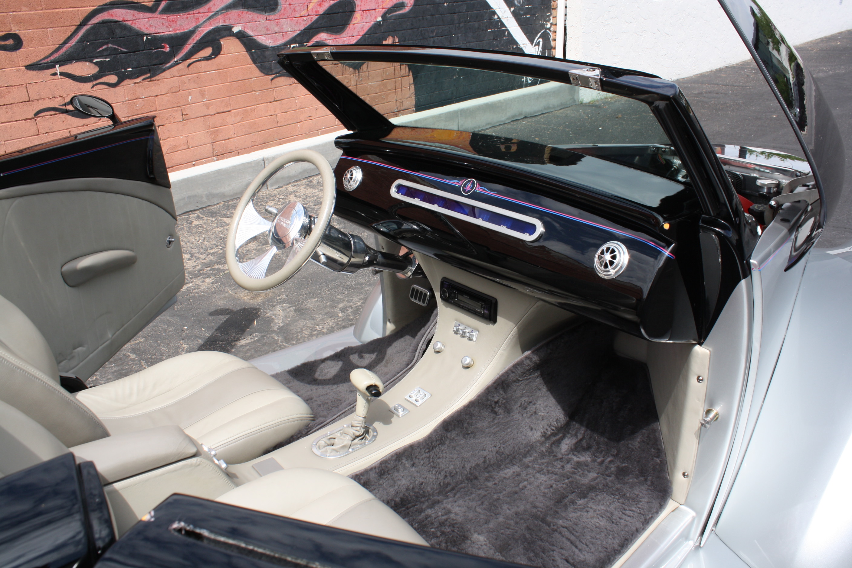 1937 Ford Custom Cabriolet