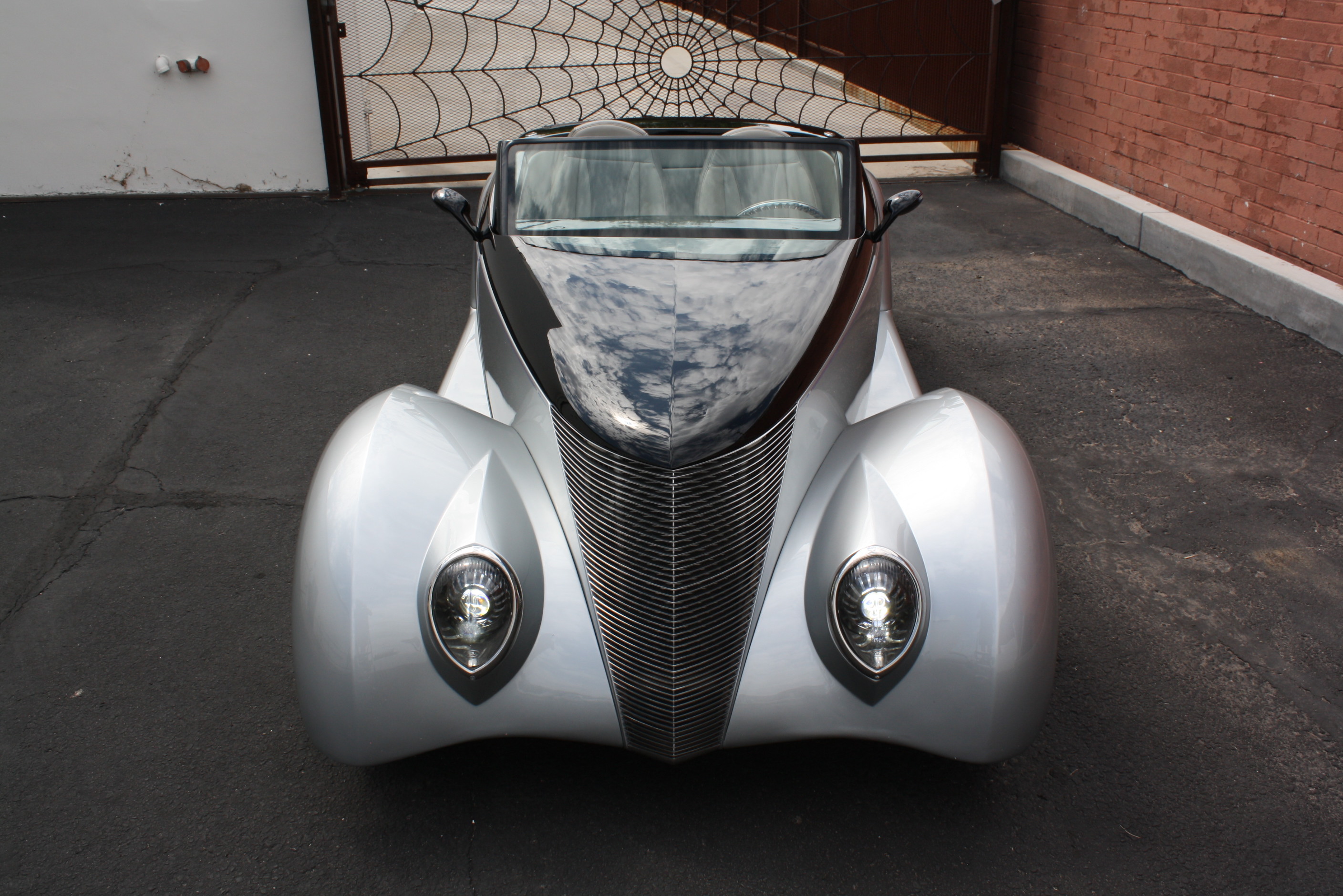 1937 Ford Custom Cabriolet