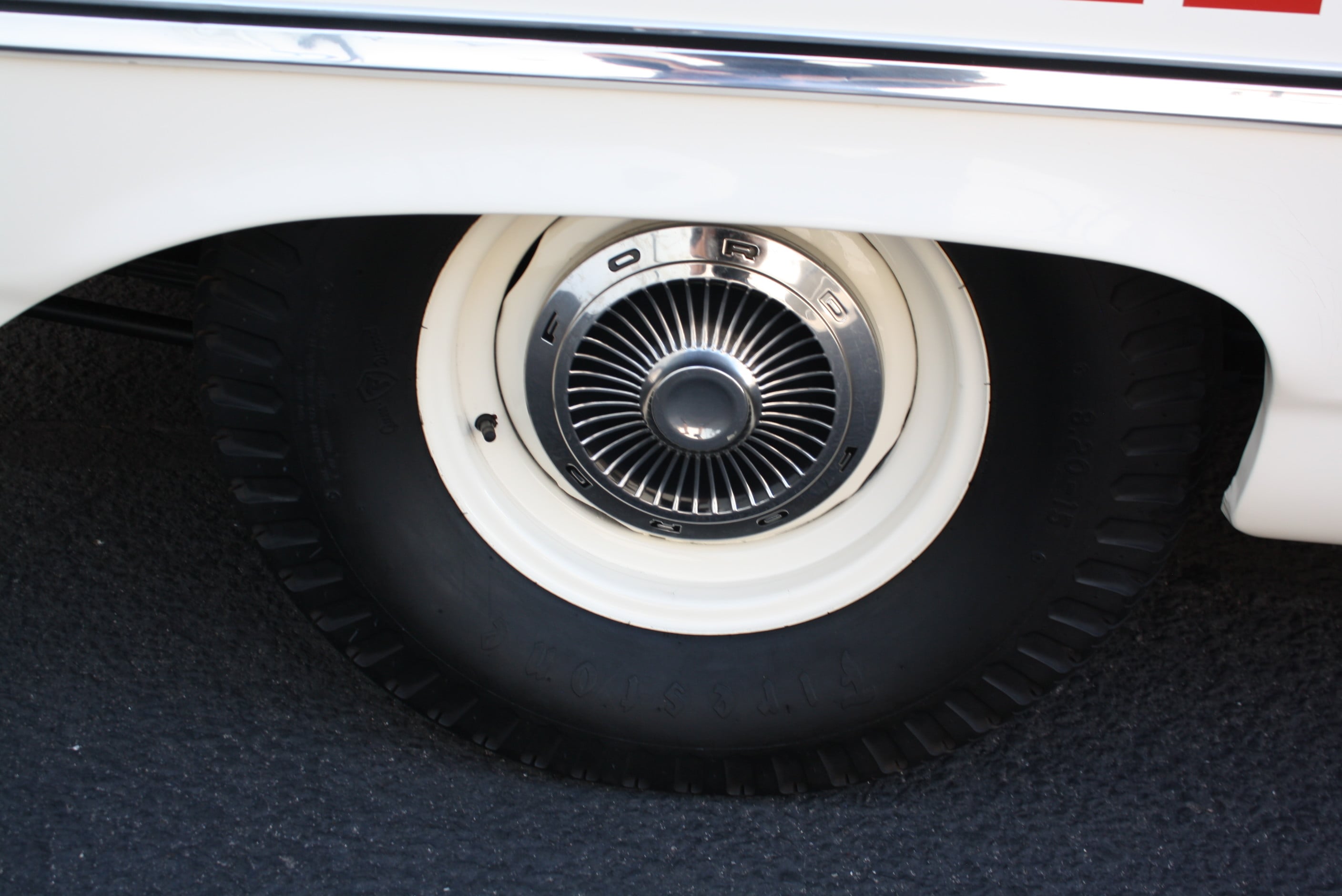 1963-1/2 Galaxie R Code 427 Factory Lightweight