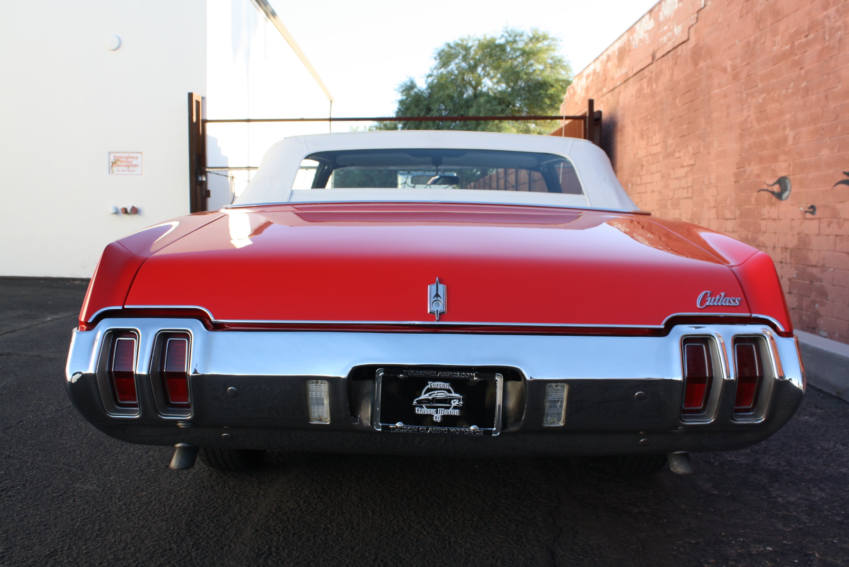 1970 Oldsmobile Cutlass convertible