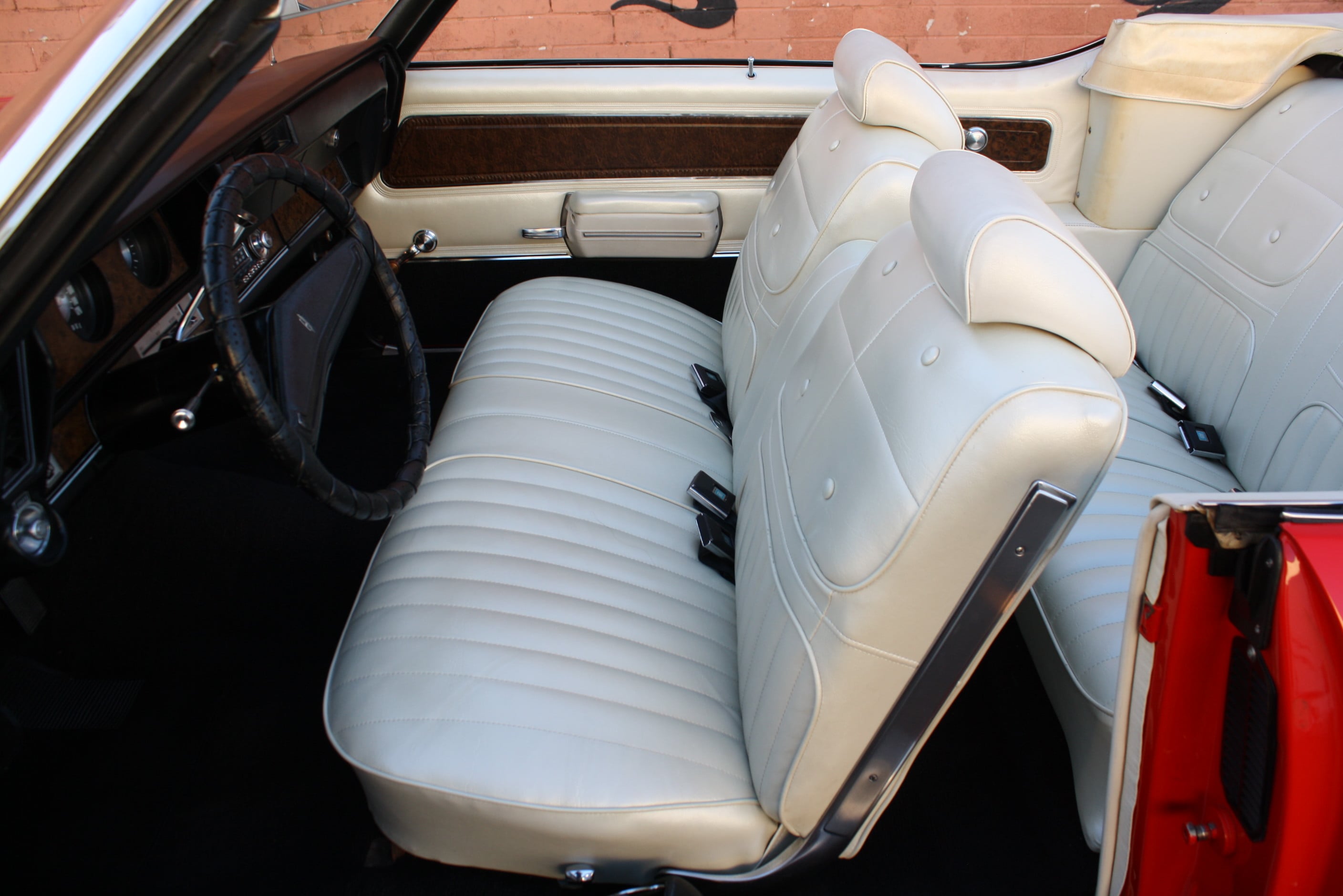 1970 Oldsmobile Cutlass convertible