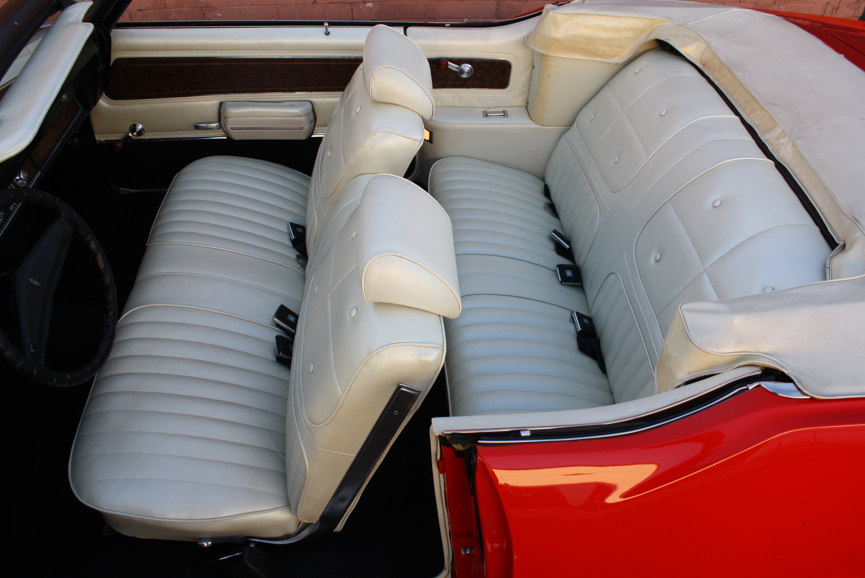 1970 Oldsmobile Cutlass convertible
