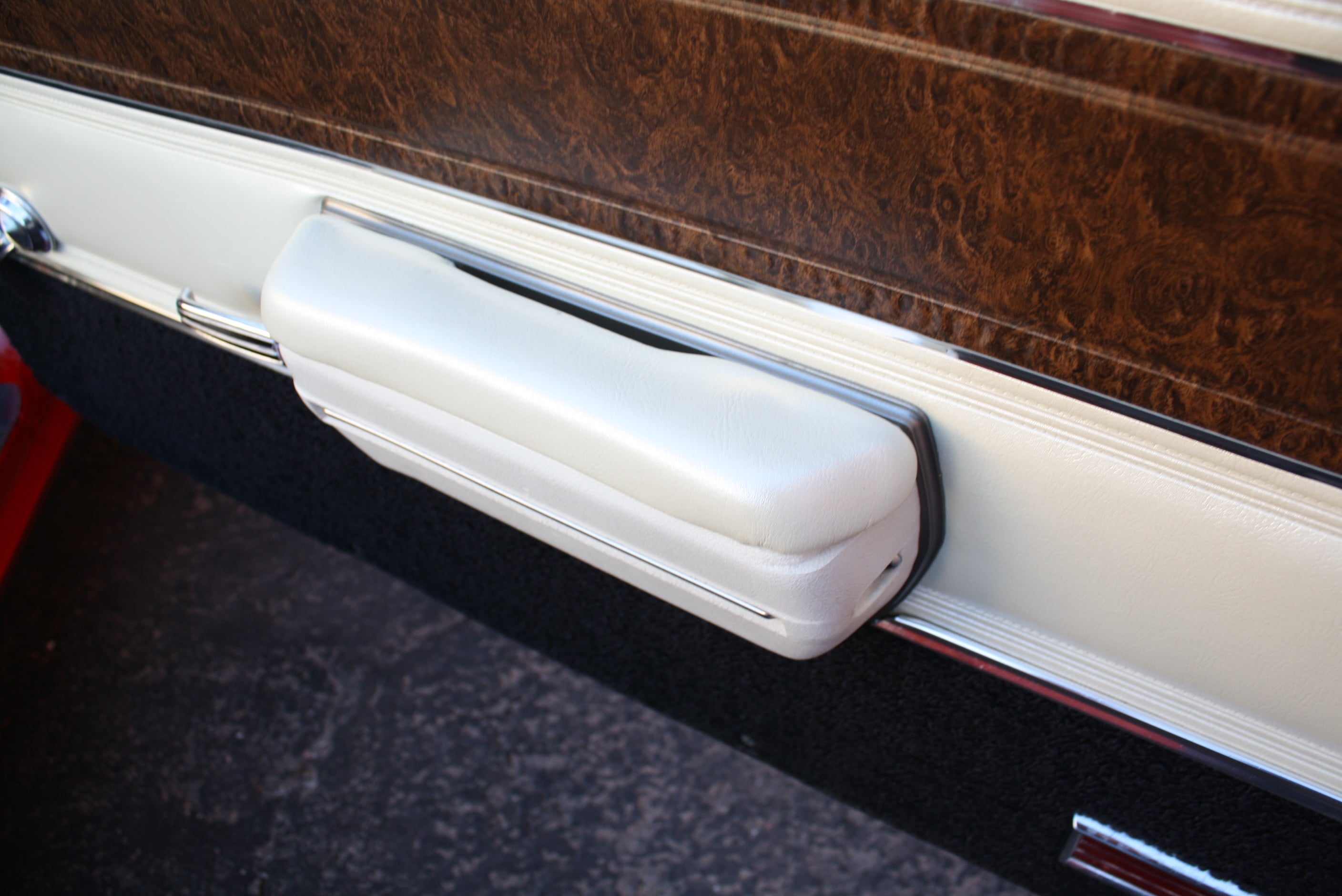 1970 Oldsmobile Cutlass convertible