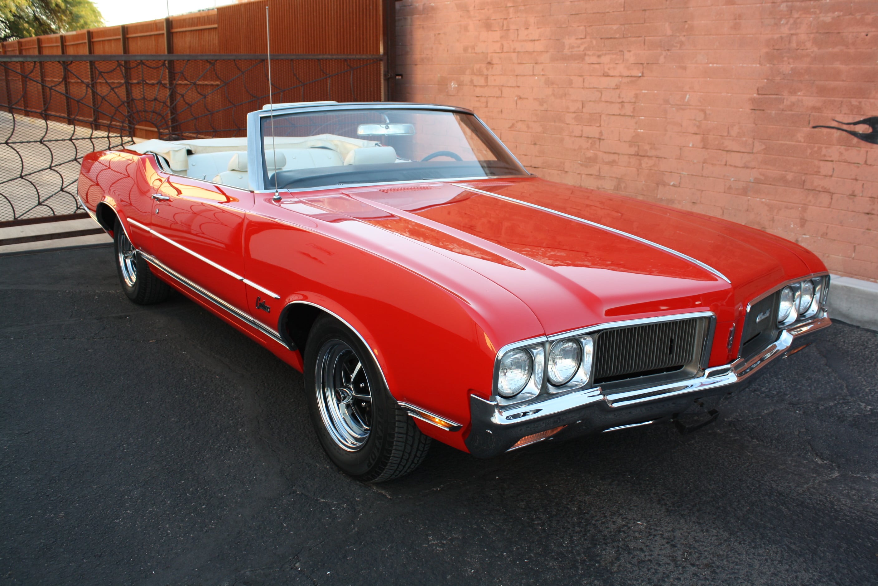 1970 Oldsmobile Cutlass convertible