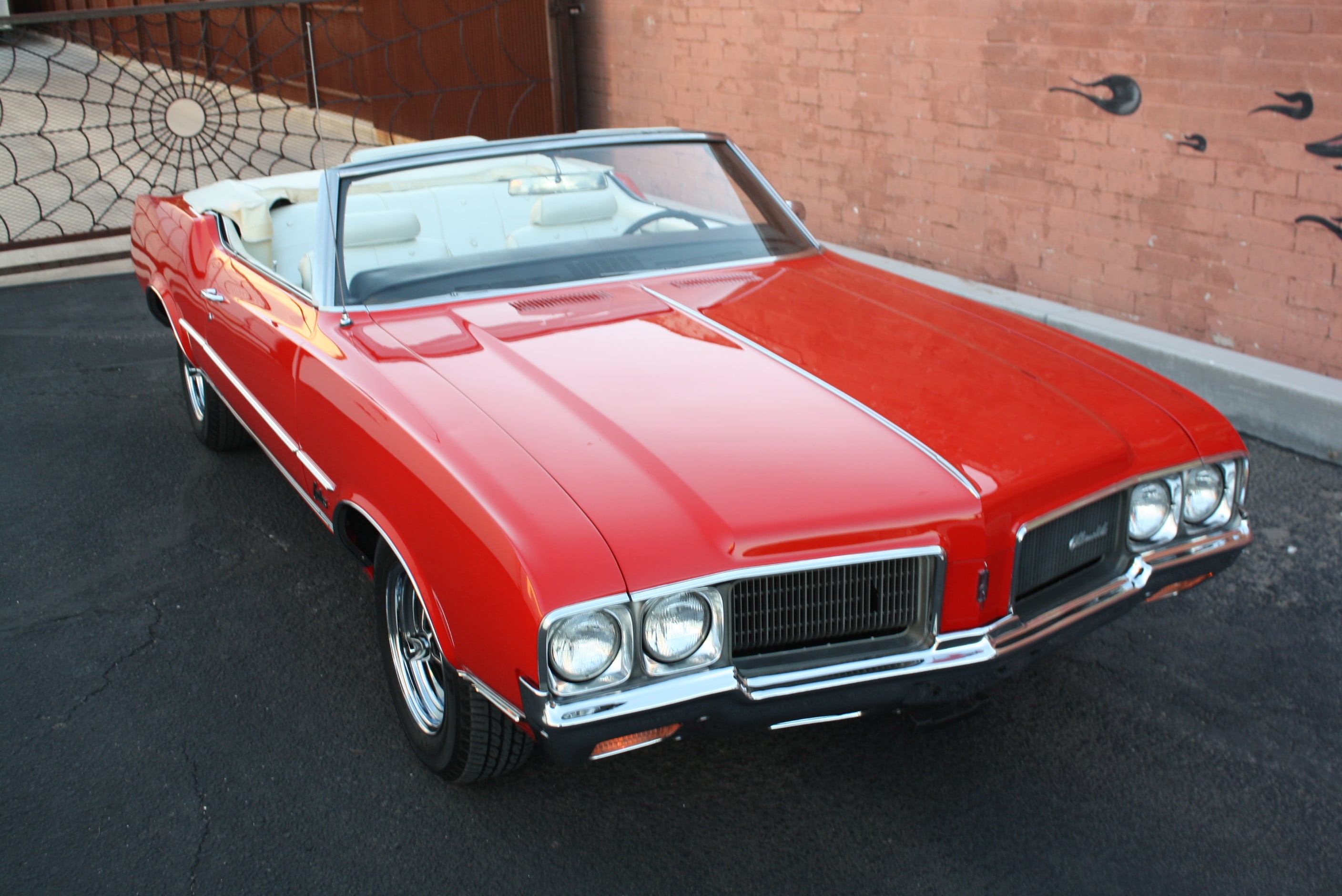 1970 Oldsmobile Cutlass convertible