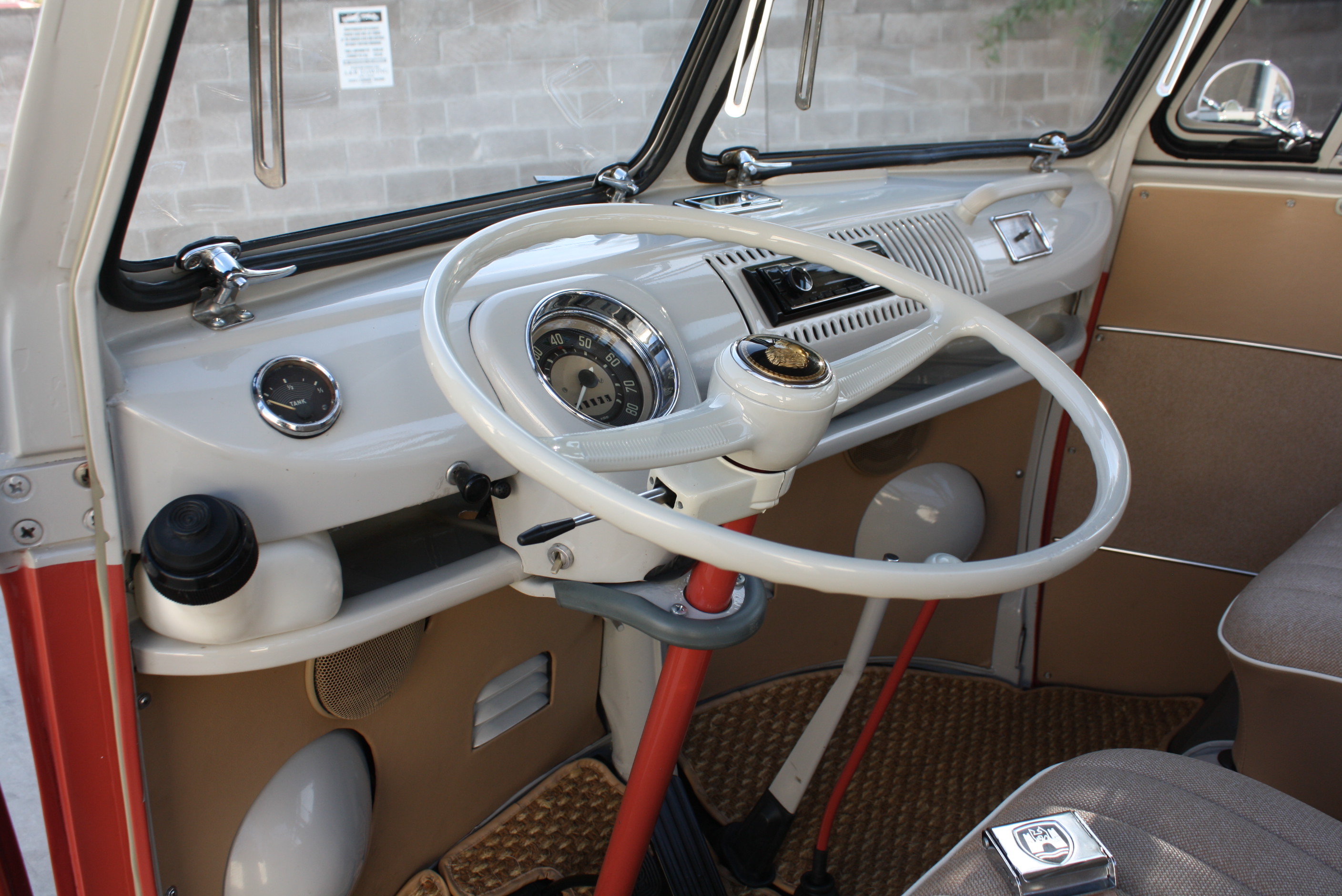 1967 Volkswagen 21 Window Deluxe Samba Bus