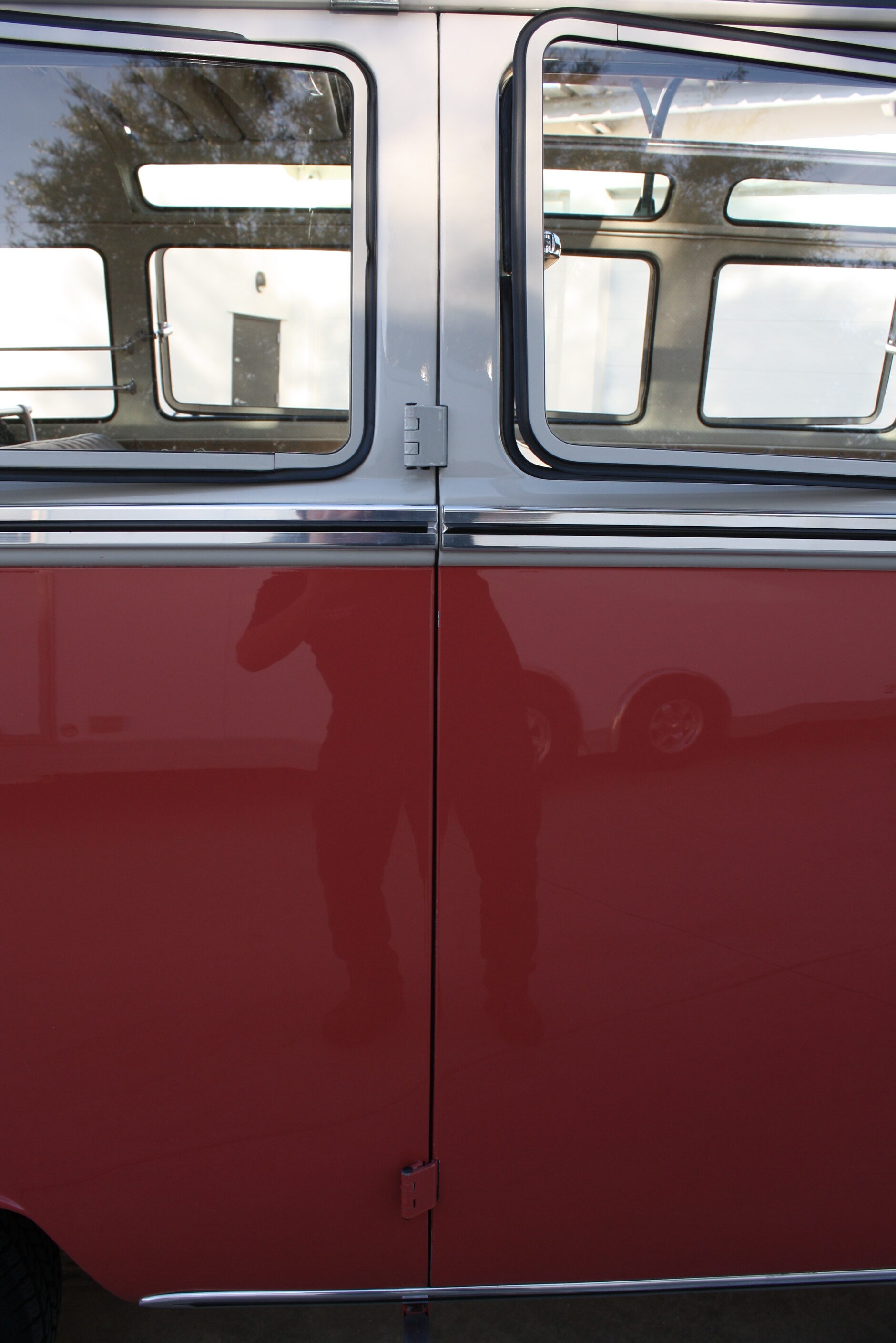 1967 Volkswagen 21 Window Deluxe Samba Bus