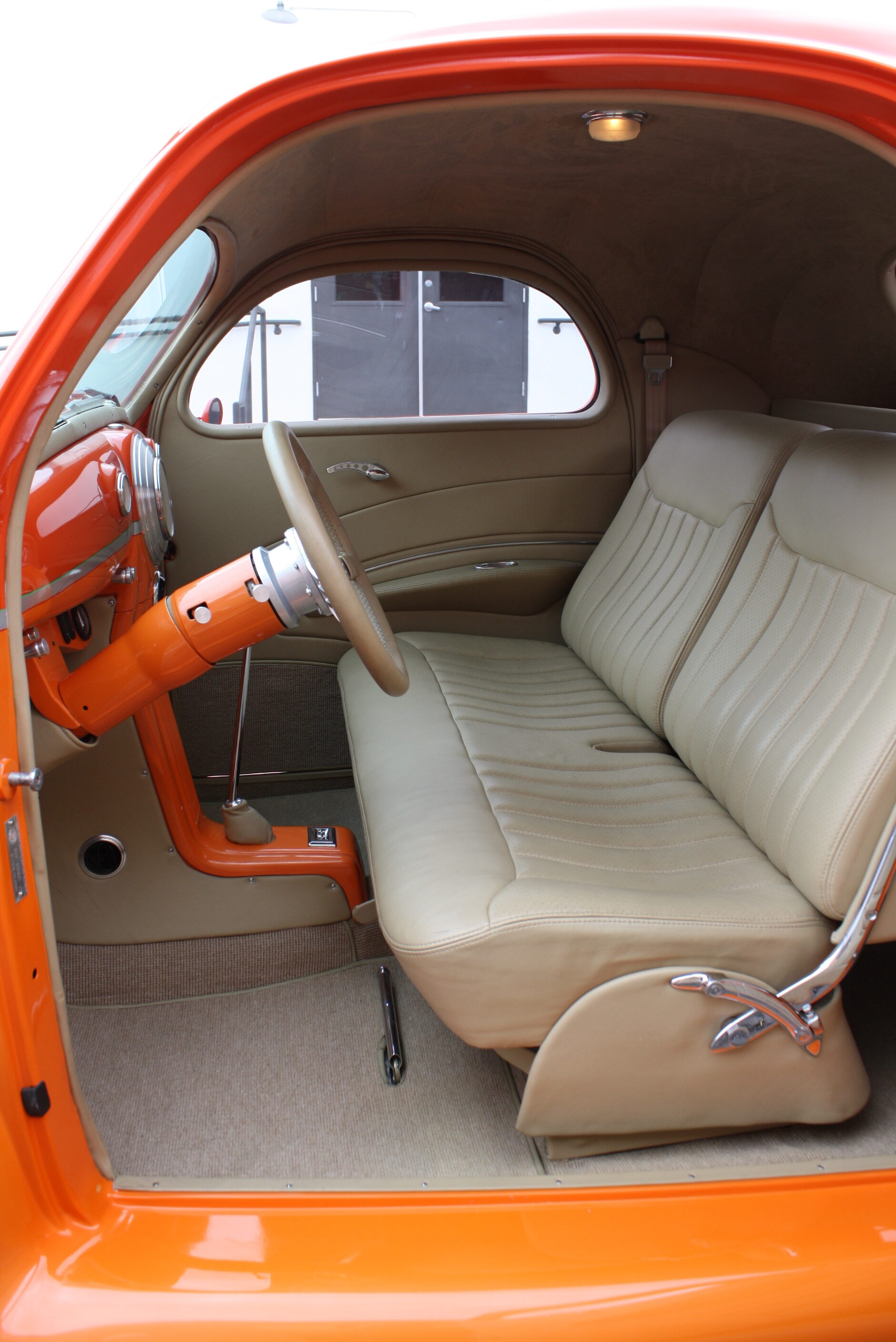1939 Lincoln Zephyr 3w coupe