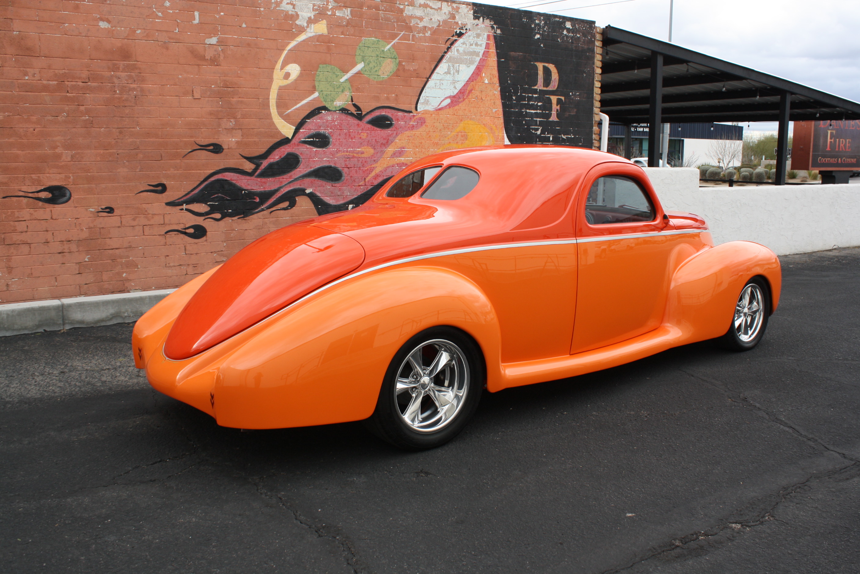 1939 Lincoln Zephyr 3w coupe