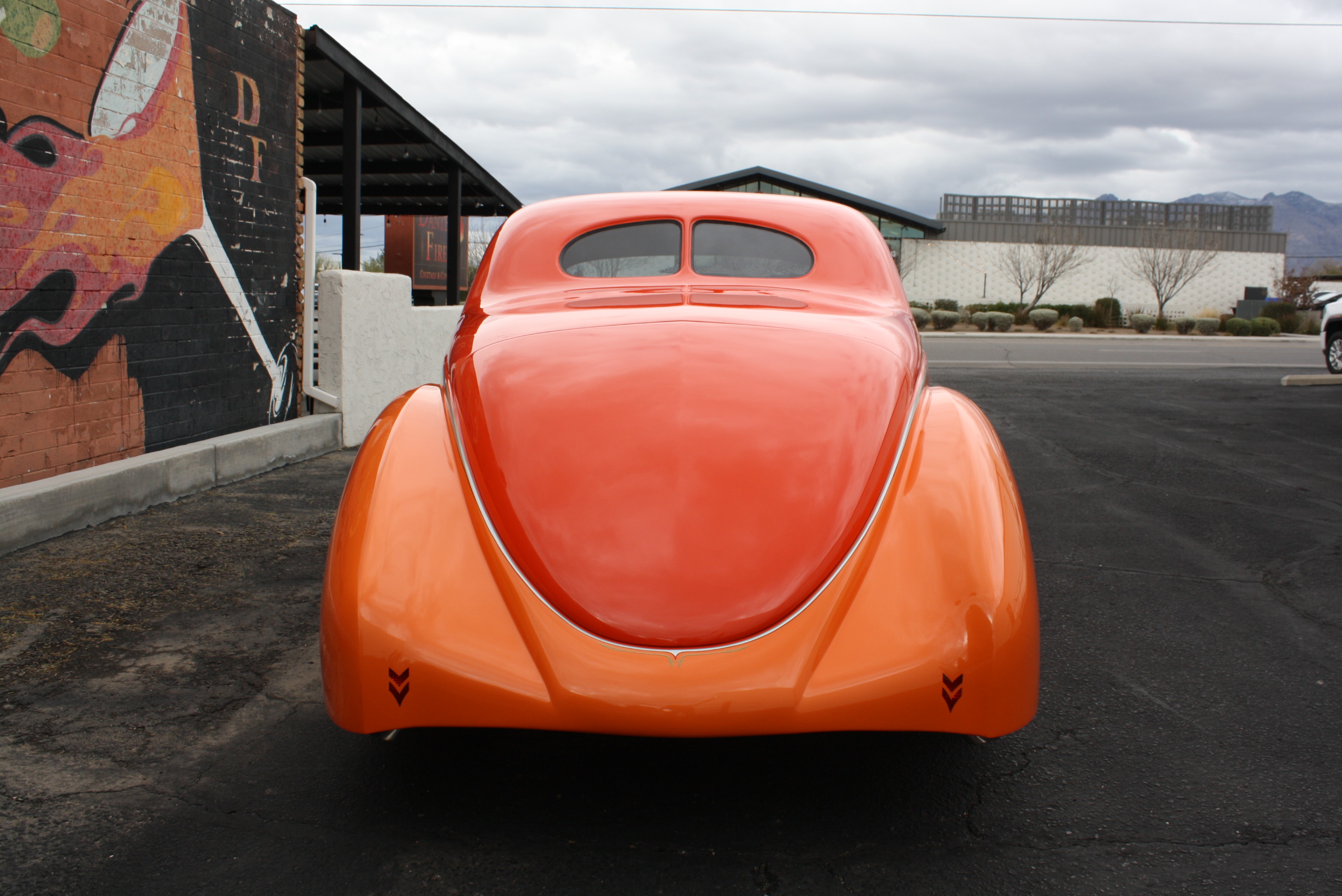 1939 Lincoln Zephyr 3w coupe