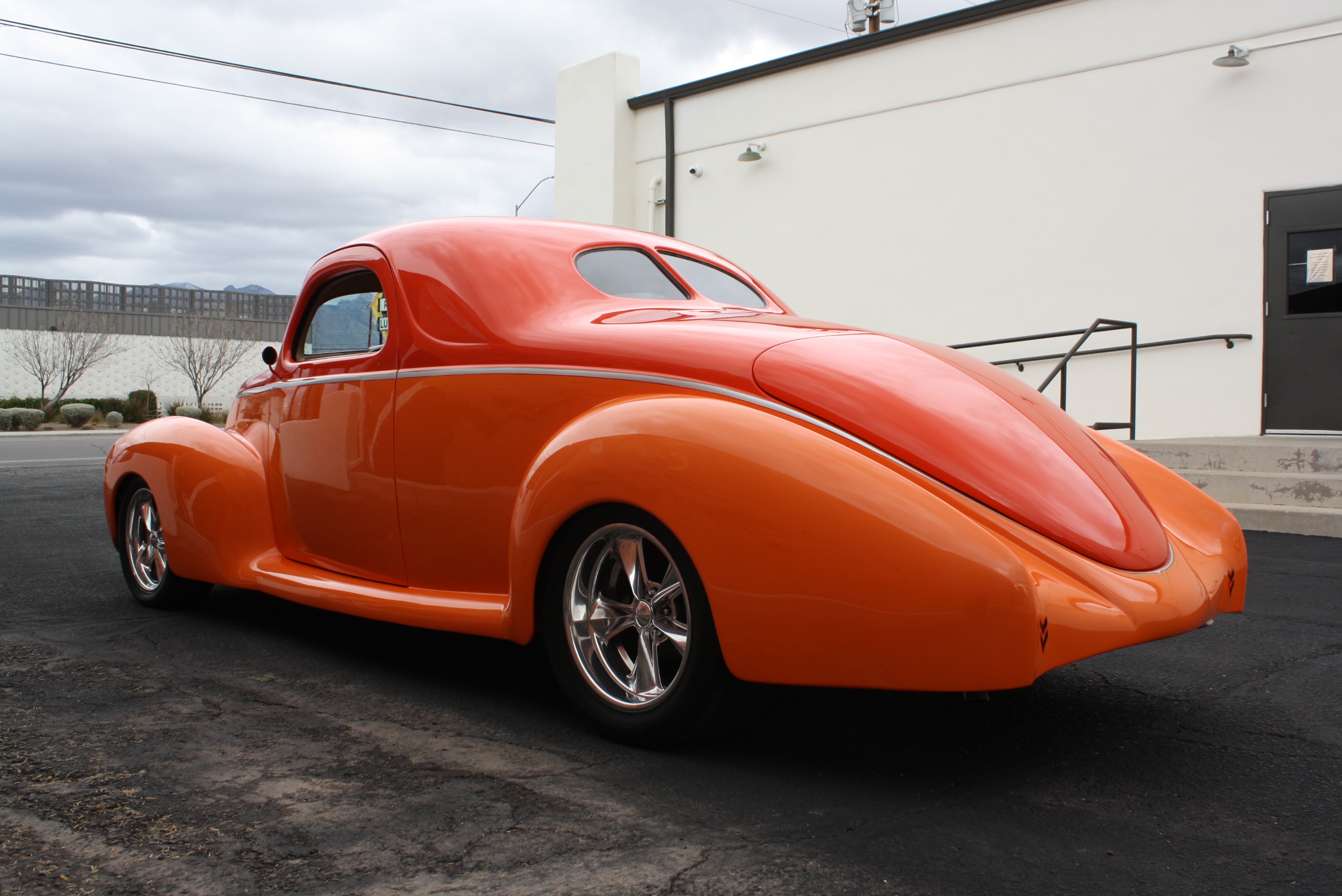1939 Lincoln Zephyr 3w coupe
