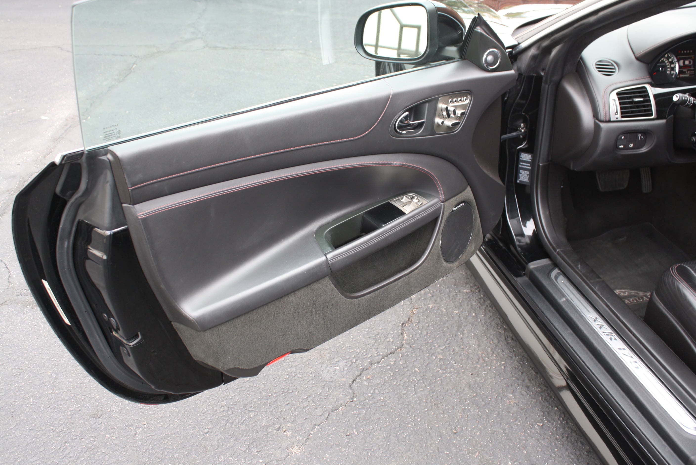 2011 Jaguar XKR 175