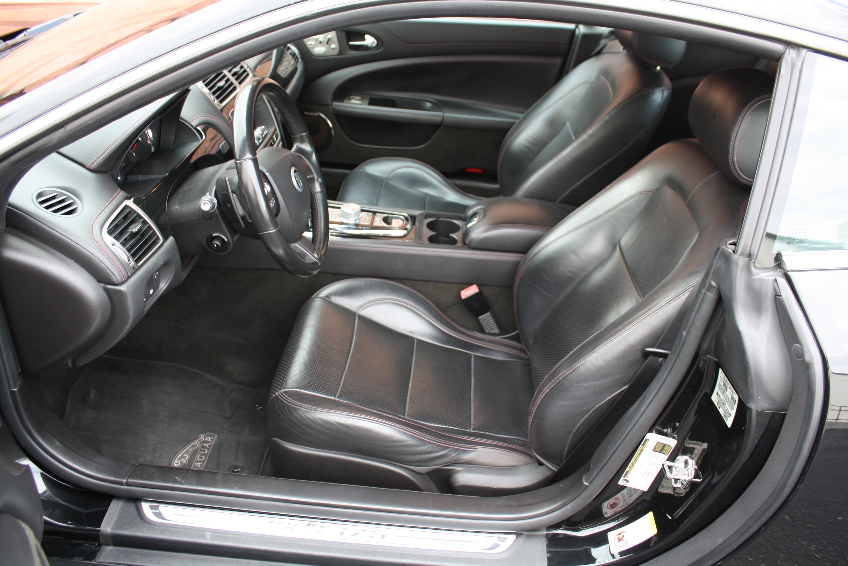 2011 Jaguar XKR 175