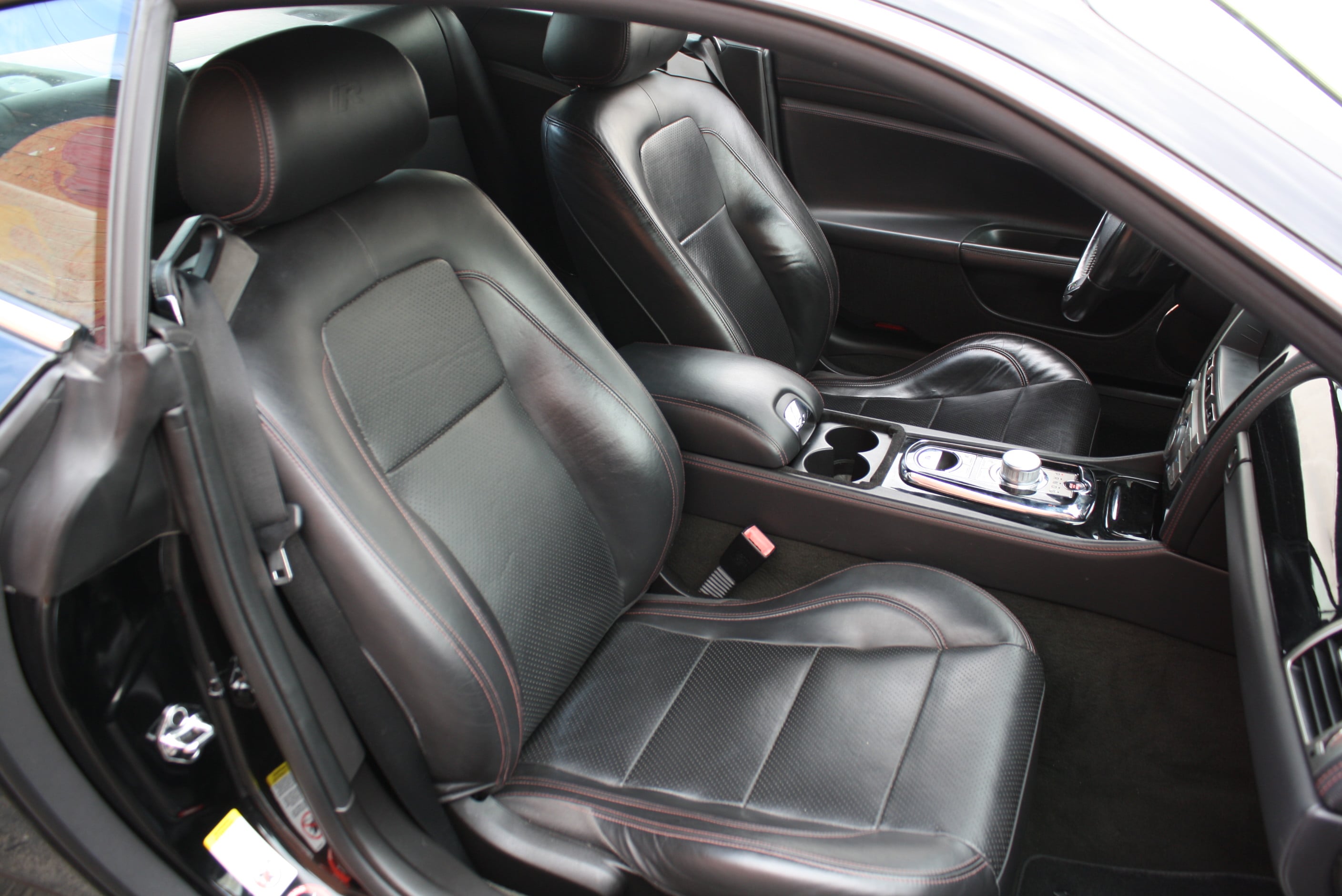 2011 Jaguar XKR 175