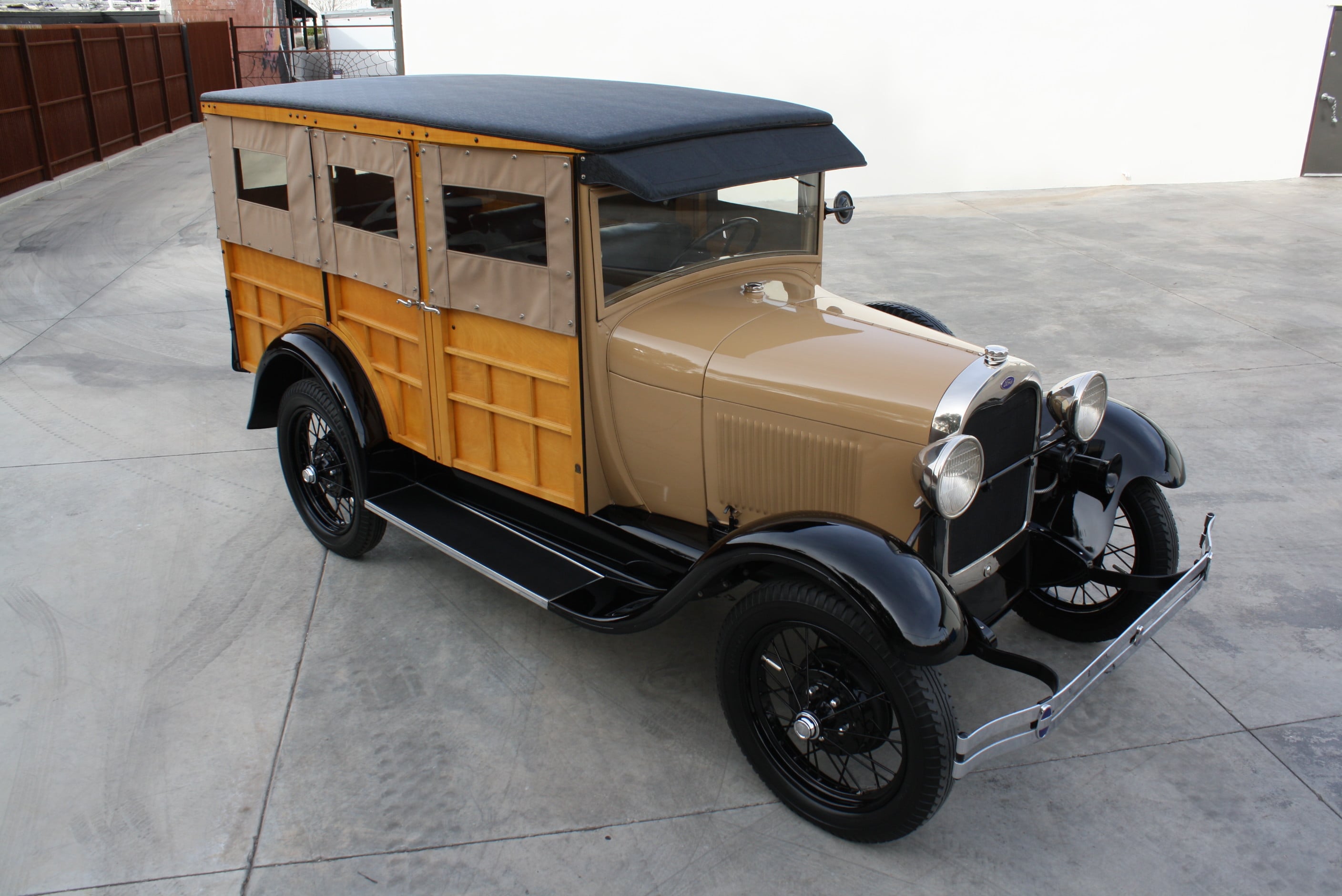 1929 Ford Model A Woody Wagon
