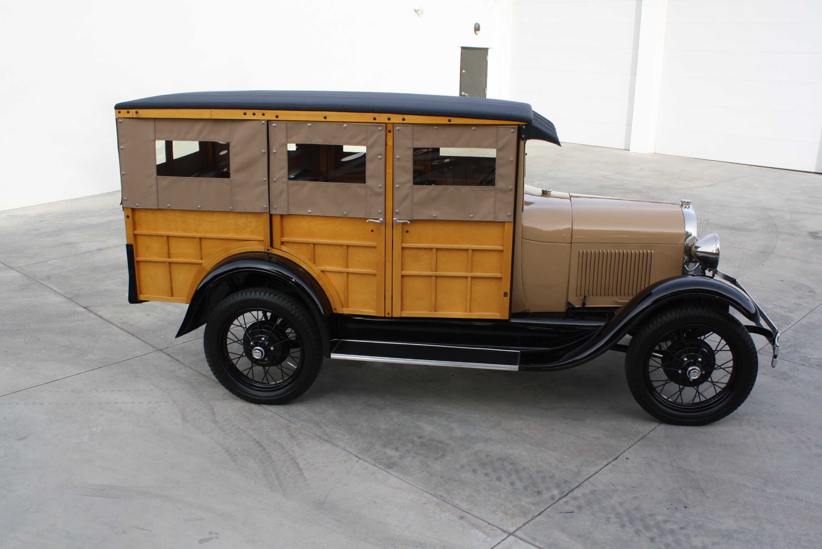 1929 Ford Model A Woody Wagon