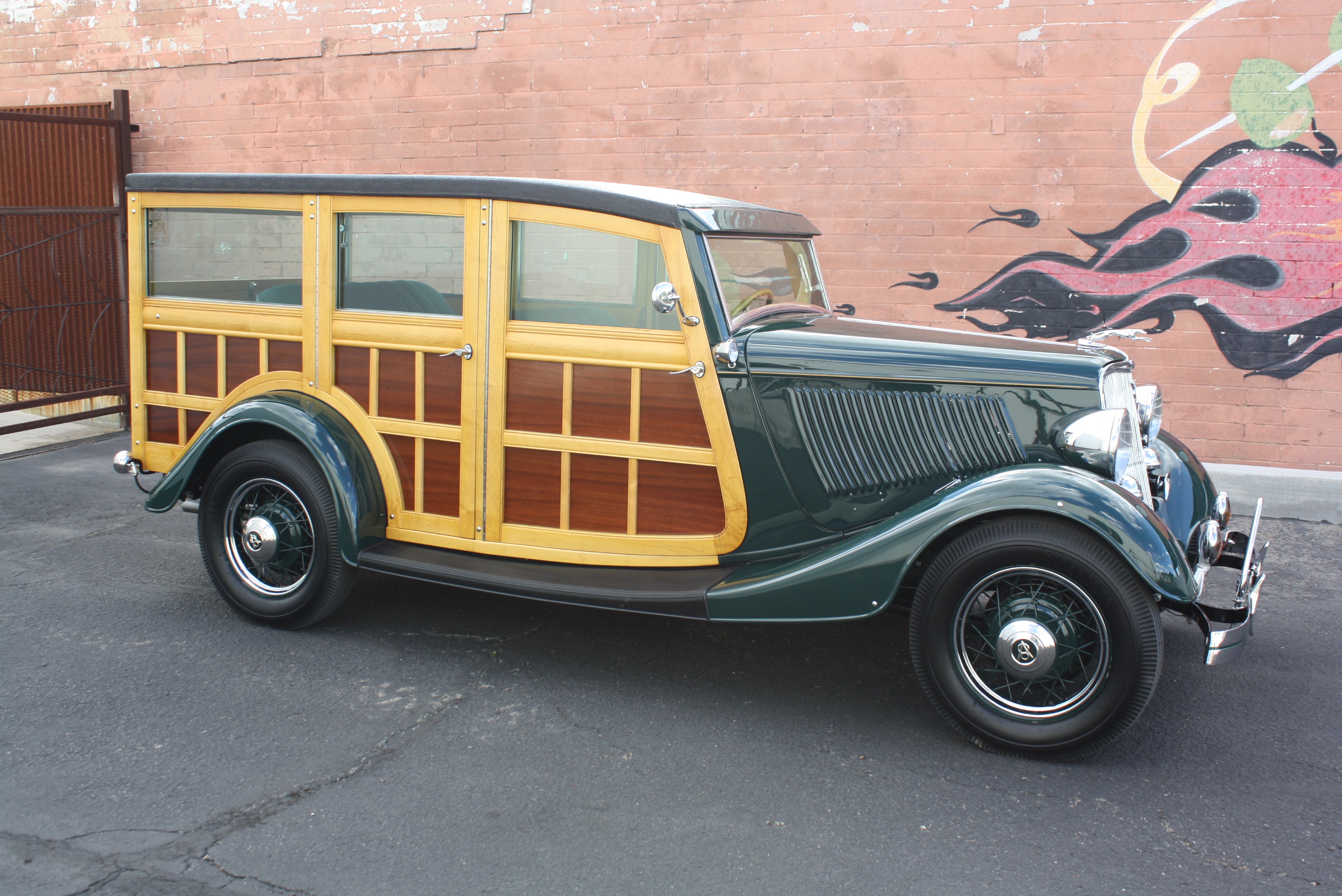 1933 Ford Woody Wagon