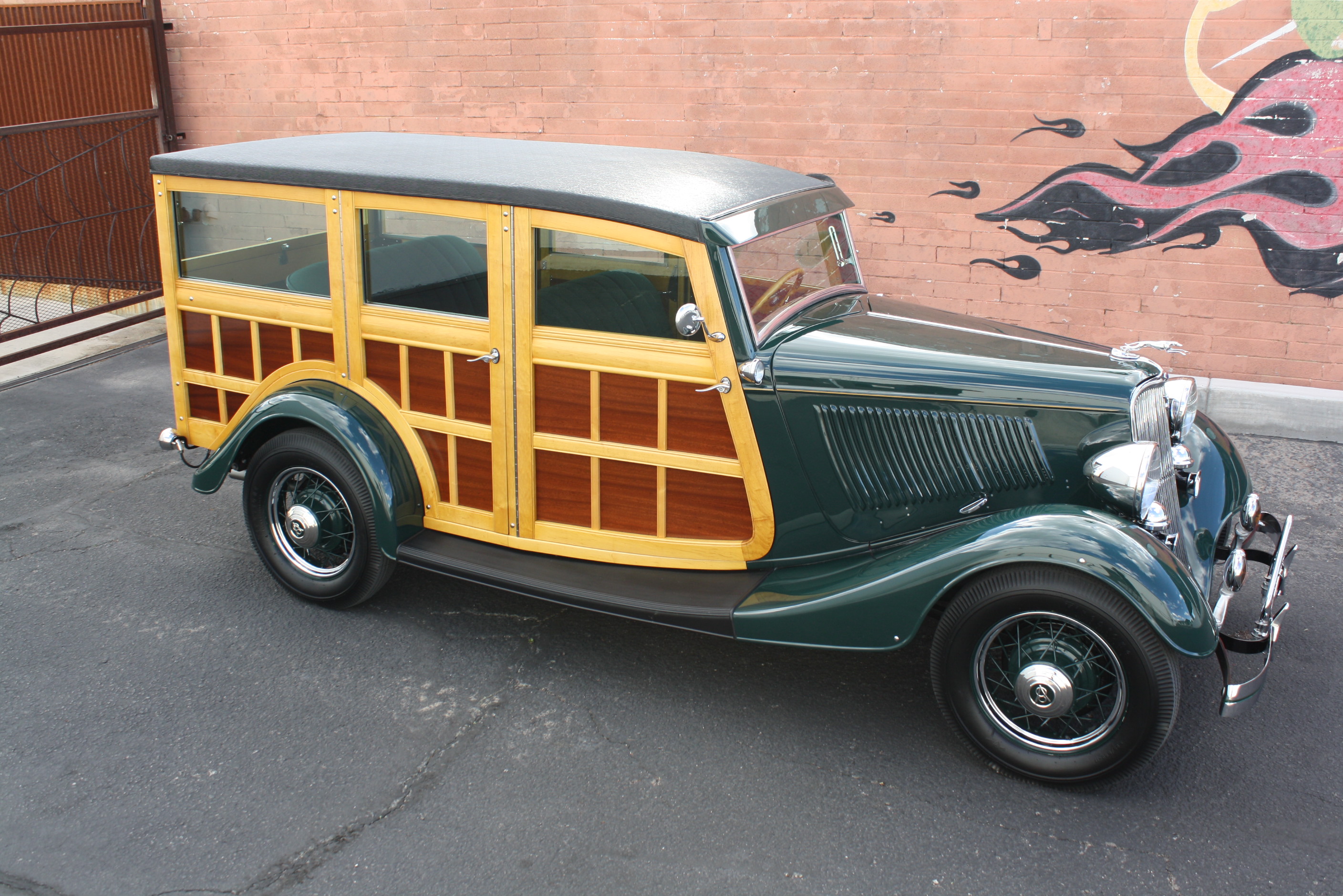 1933 Ford Woody Wagon