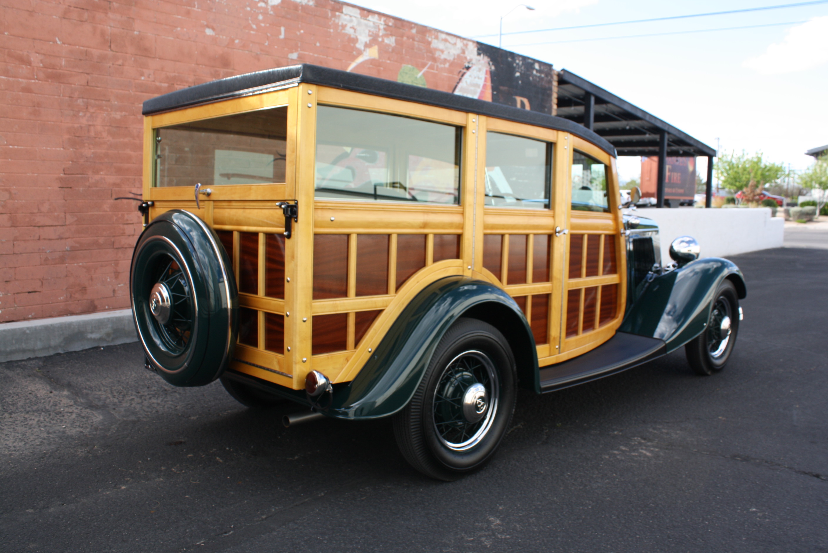 1933 Ford Woody Wagon