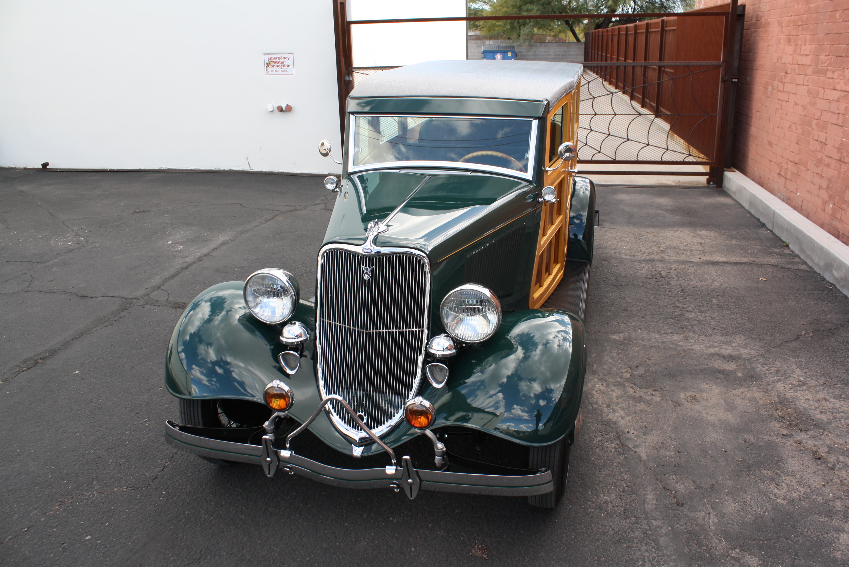 1933 Ford Woody Wagon