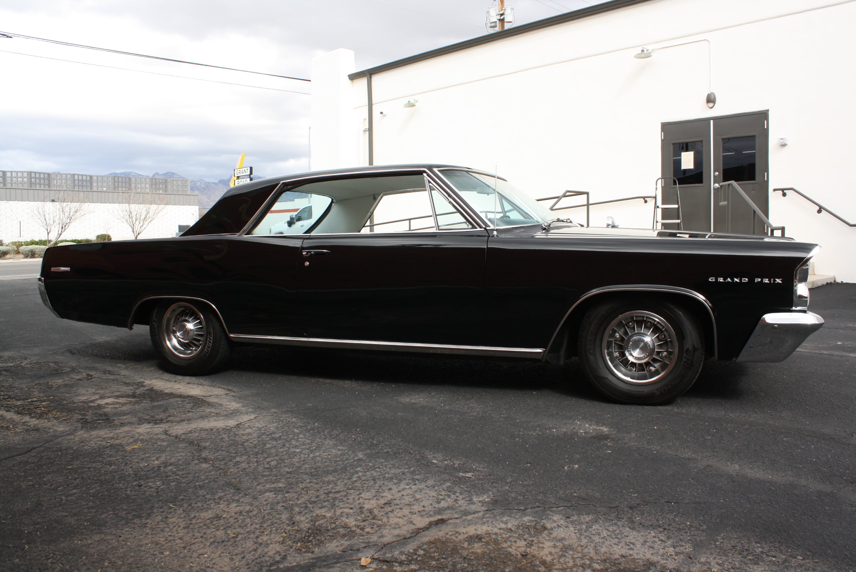 1963 Pontiac Grand Prix