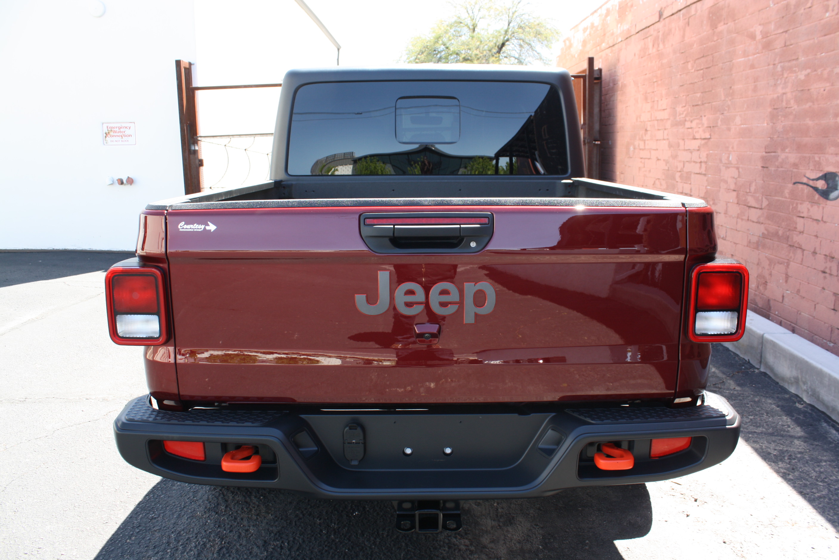 2022 Jeep Gladiator Mojave Edition
