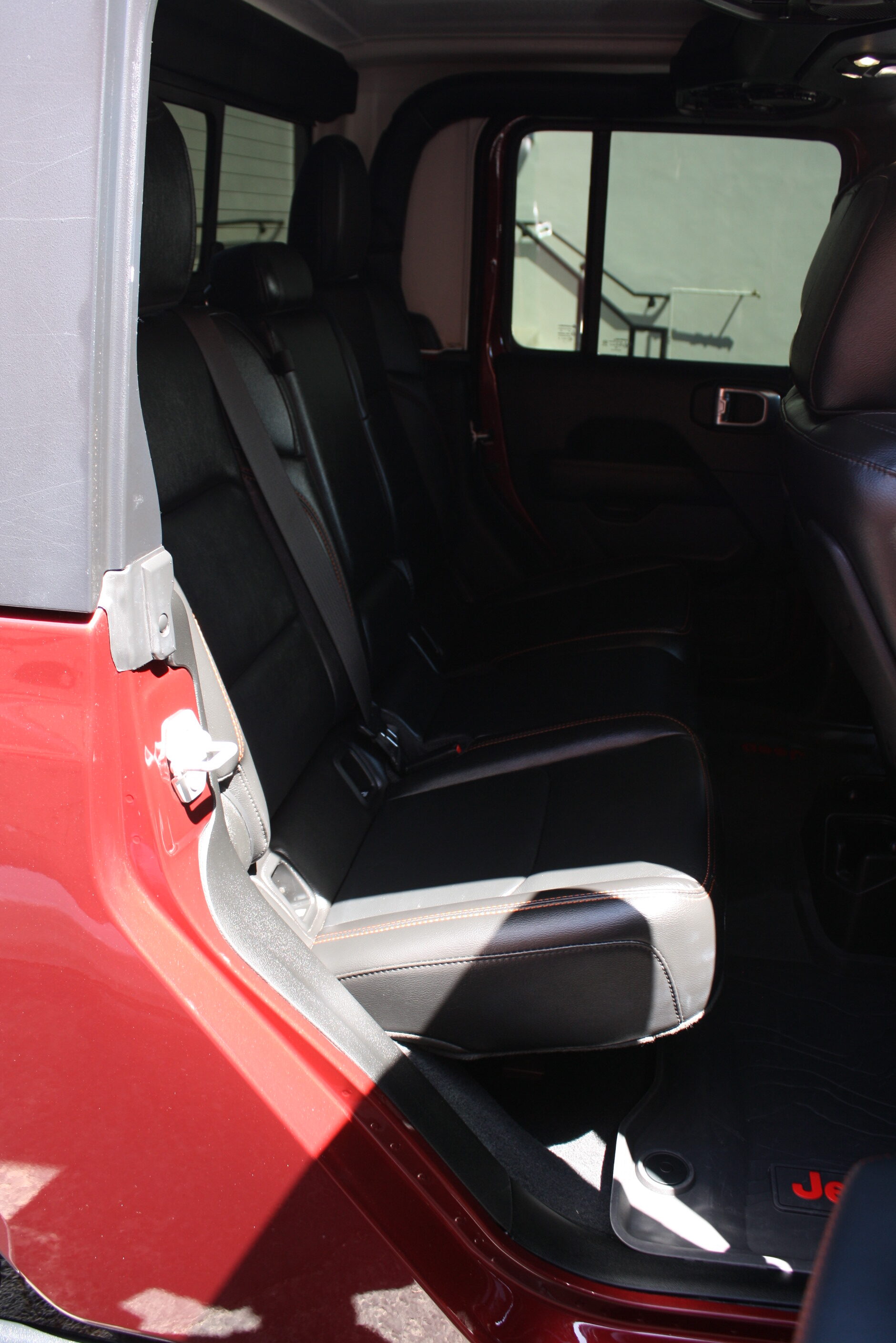2022 Jeep Gladiator Mojave Edition