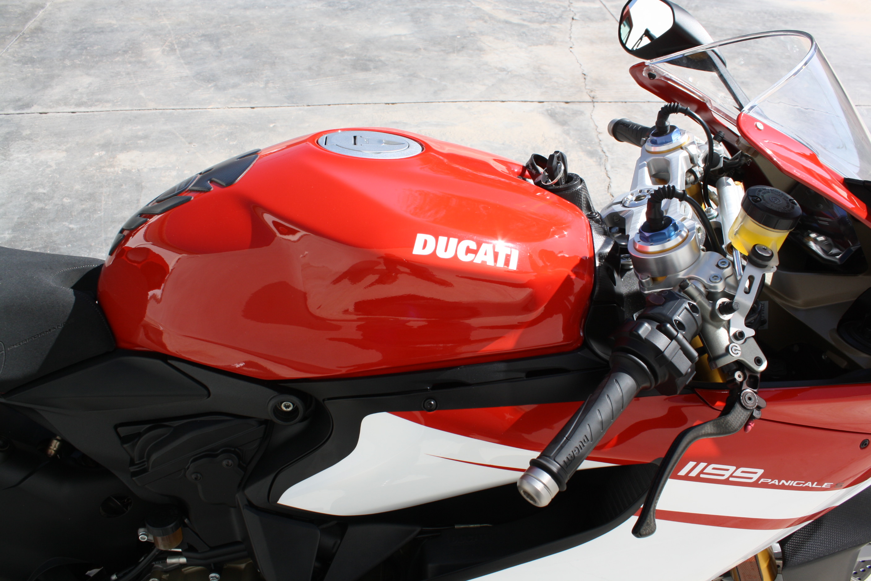 2014 Ducati Panigale 1199s