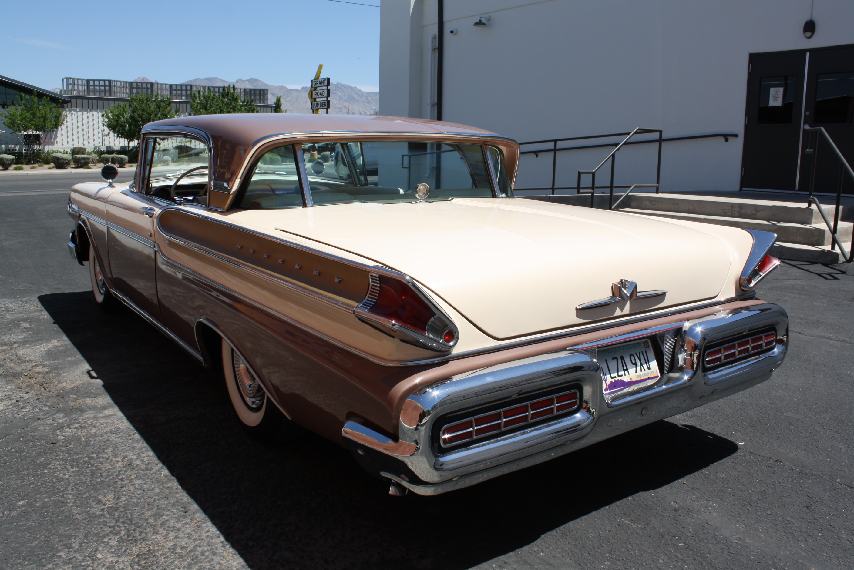 1957 Mercury Turnpike Cruiser
