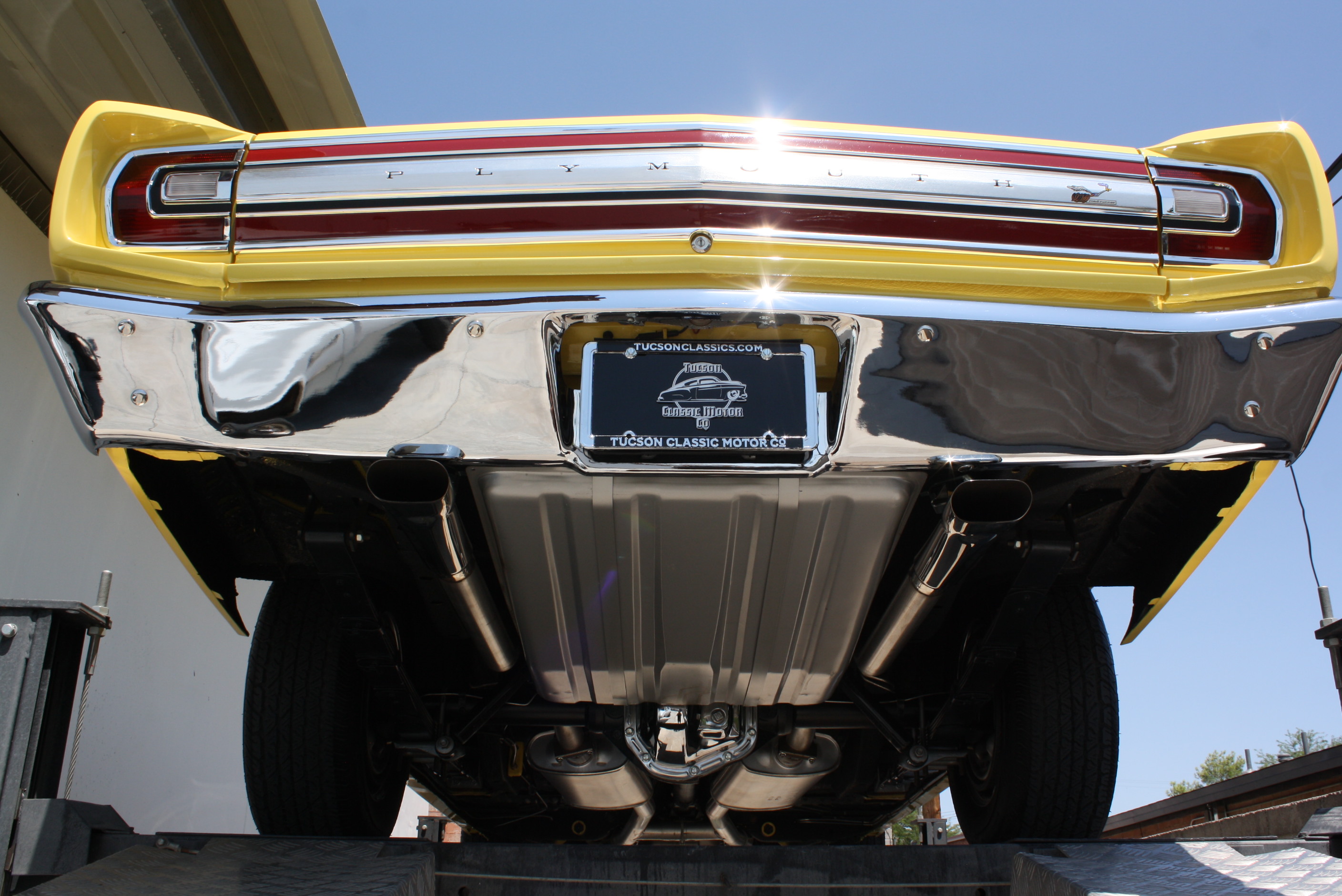 1968 Plymouth Hemi Roadrunner