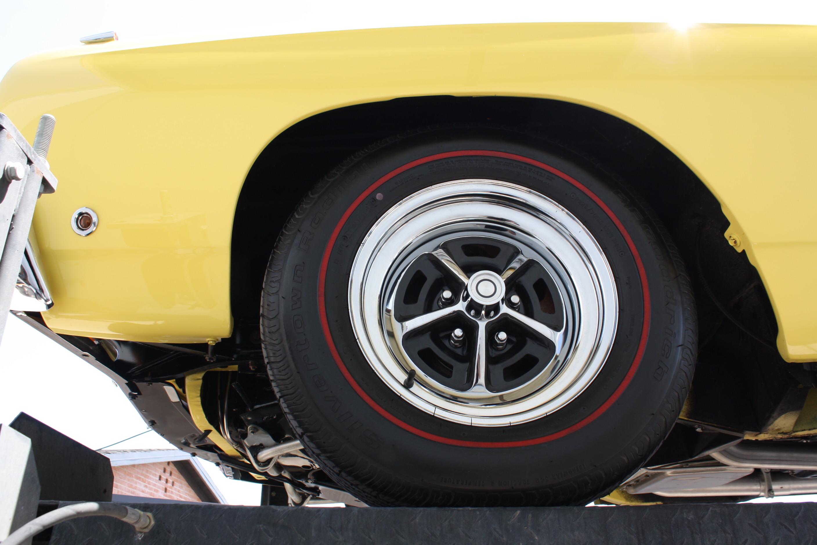 1968 Plymouth Hemi Roadrunner