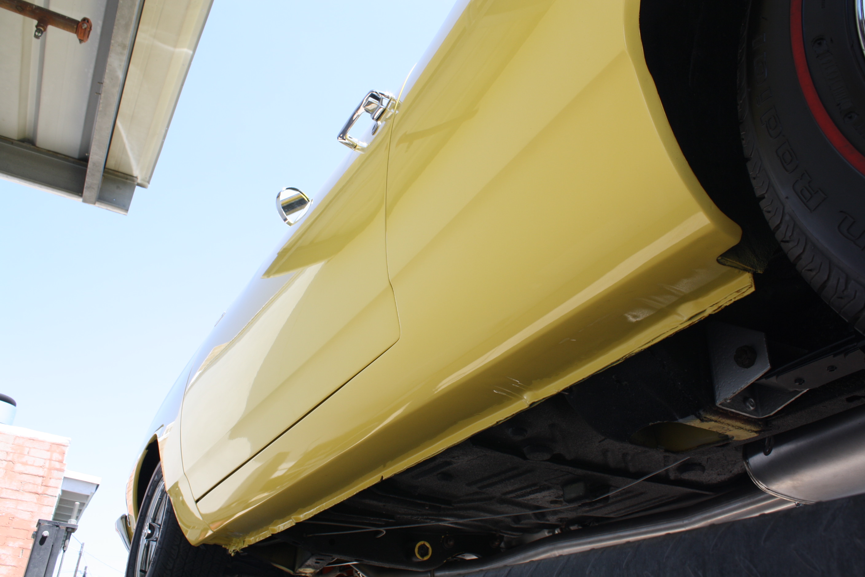 1968 Plymouth Hemi Roadrunner