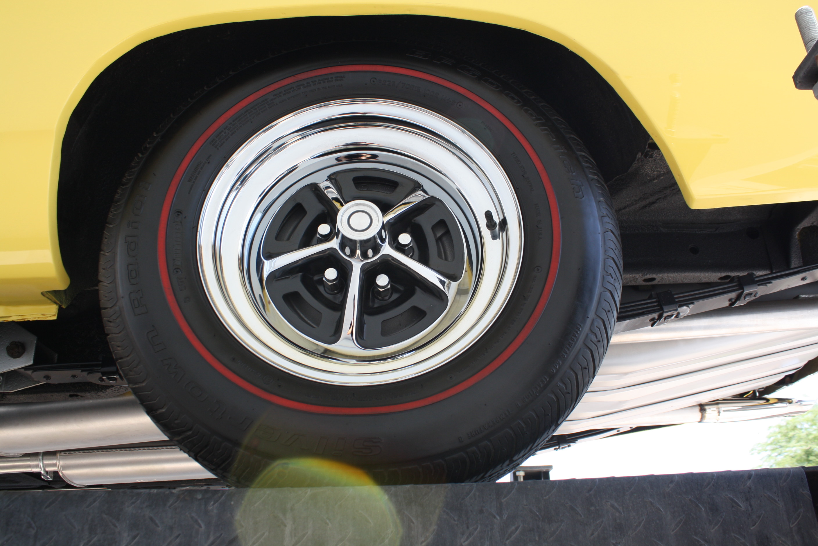 1968 Plymouth Hemi Roadrunner